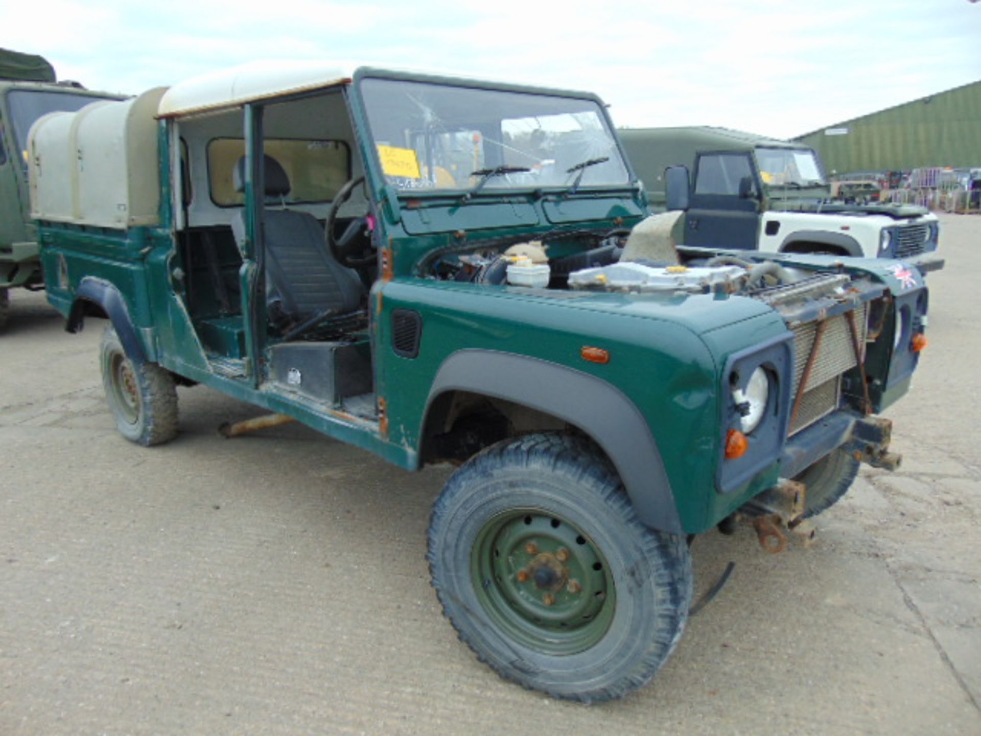 Land Rover Defender 130 TD5 Double Cab Pick Up