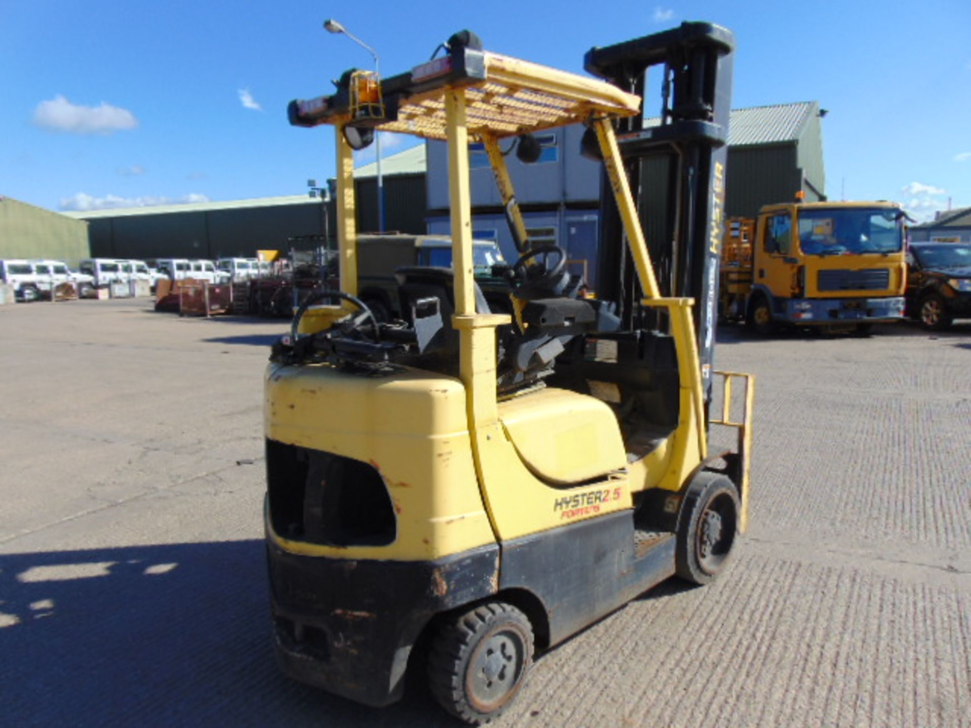 Hyster S2.5FT Gas Forklift - Image 7 of 12