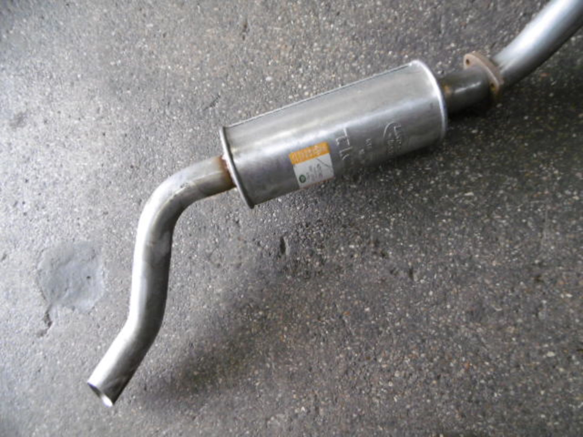 4 x Genuine Land Rover Tailpipe and Silencer Assy P/No NTC1800 - Image 3 of 6