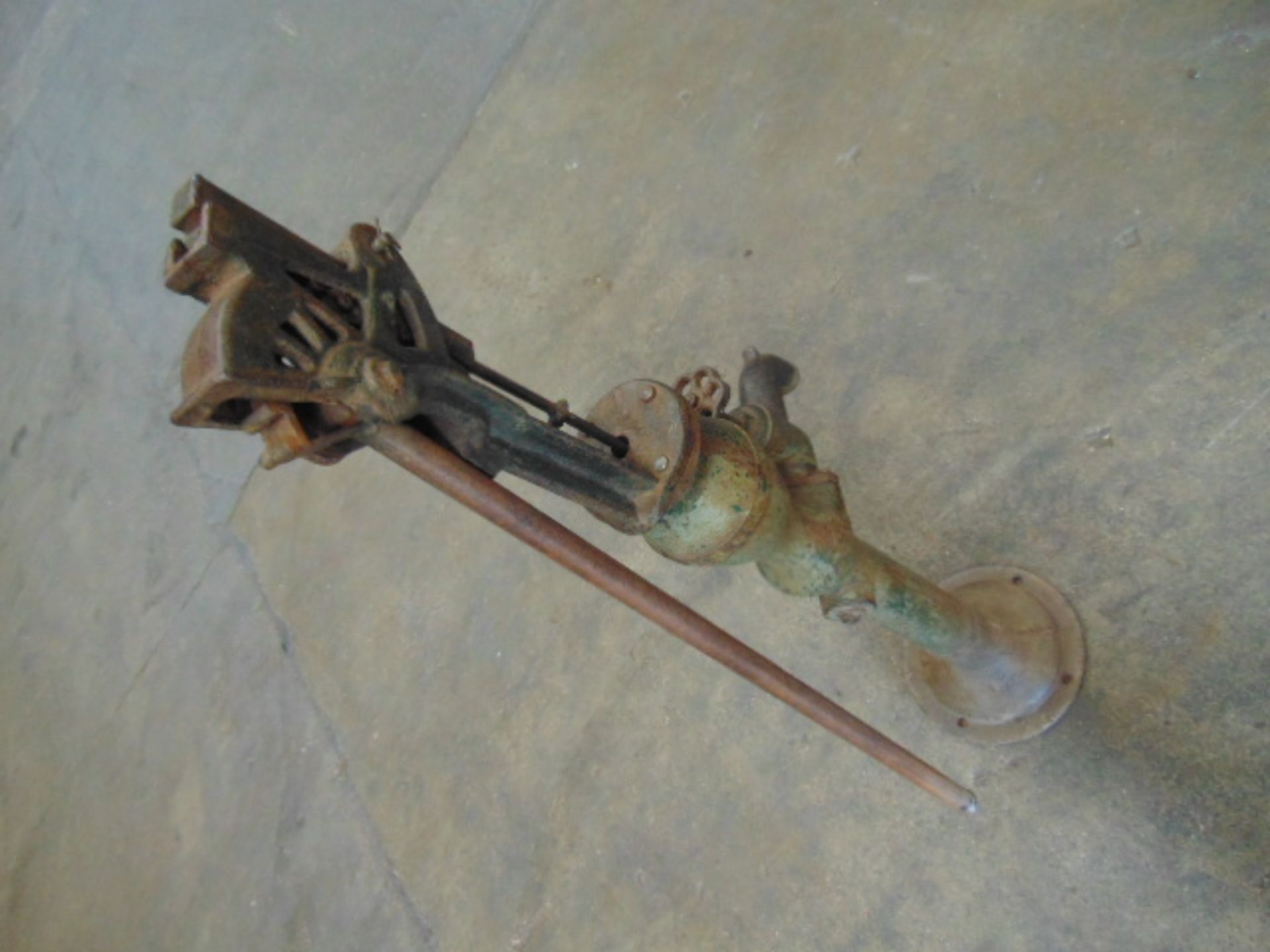 Full Size Cast Iron Water Pump - Image 4 of 9
