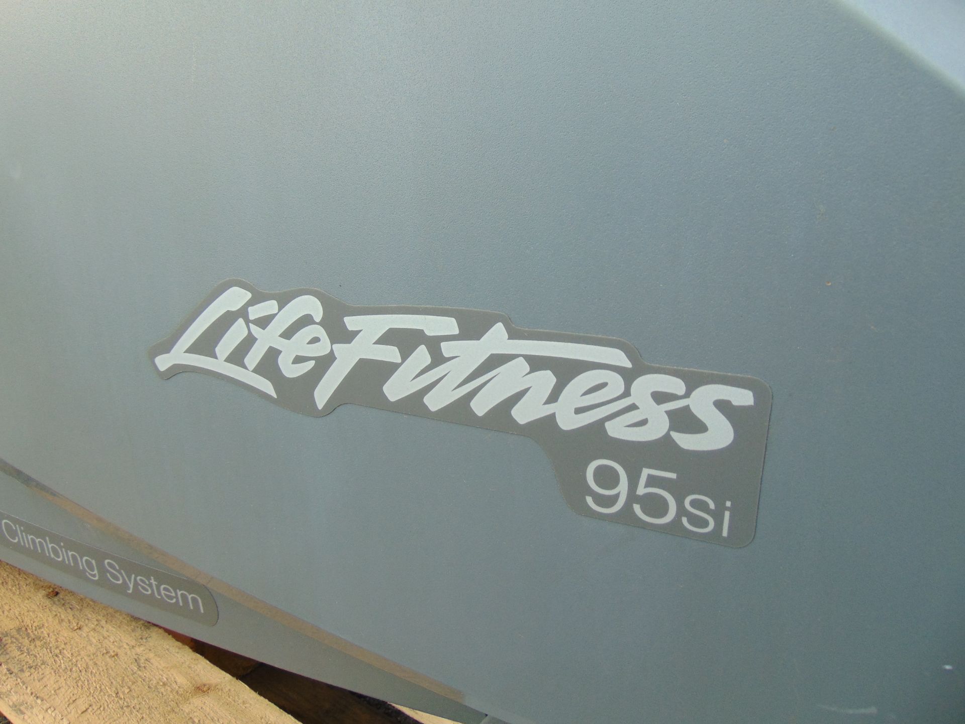 Life Fitness 95Si Stair Climber / Stepper Machine - Image 12 of 12