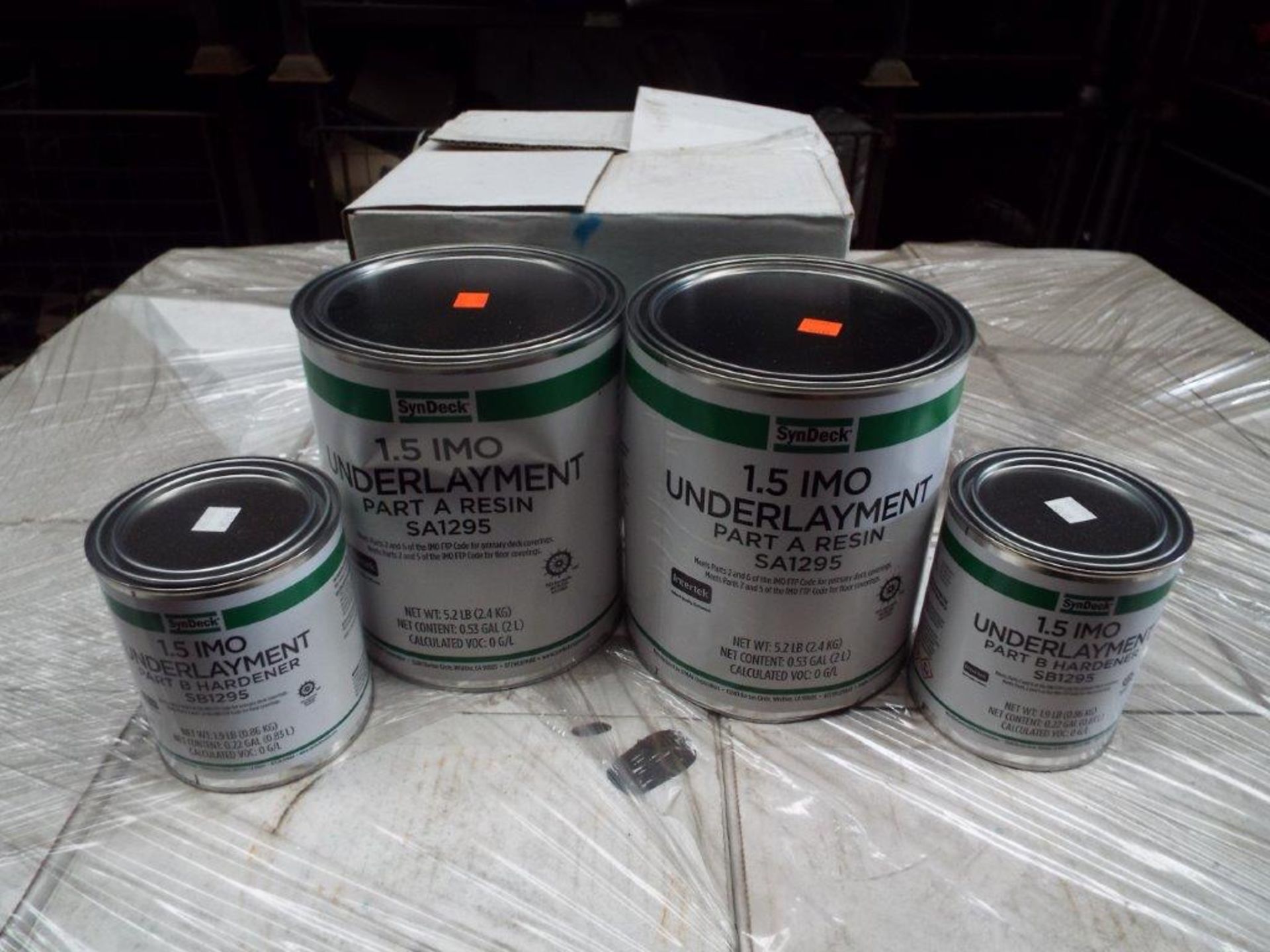 122 x Unissued 2/0.83L Cans of SynDeck IMO 1.5 Underlayment - Bild 2 aus 5