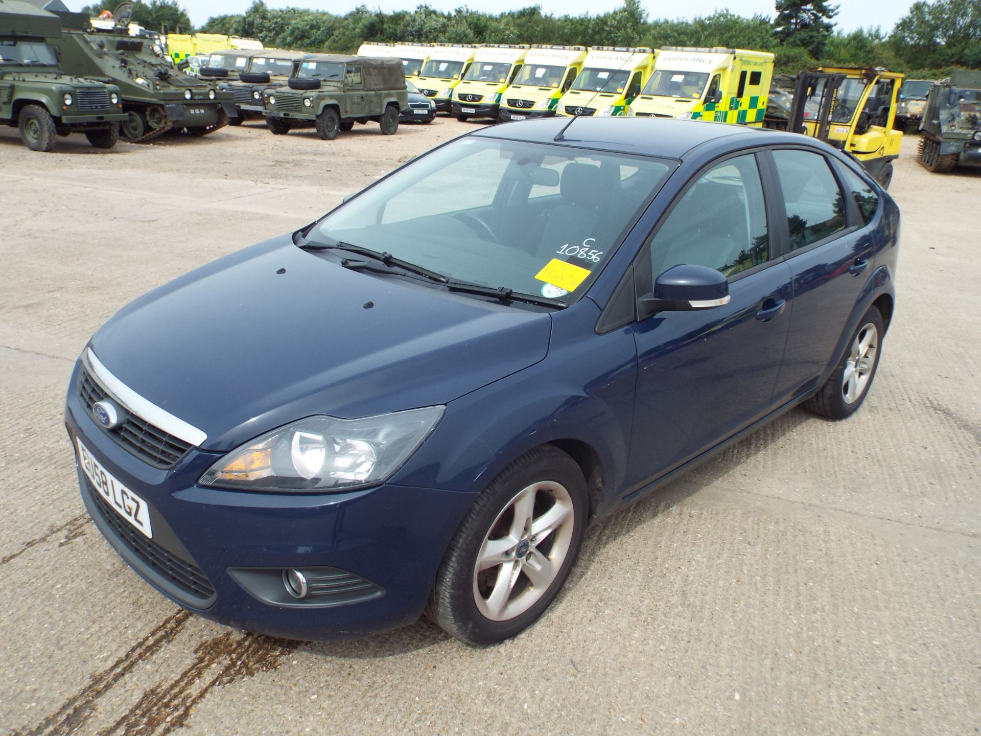 Ford Focus 1.8 TDDI Zetec Hatchback - Image 3 of 24