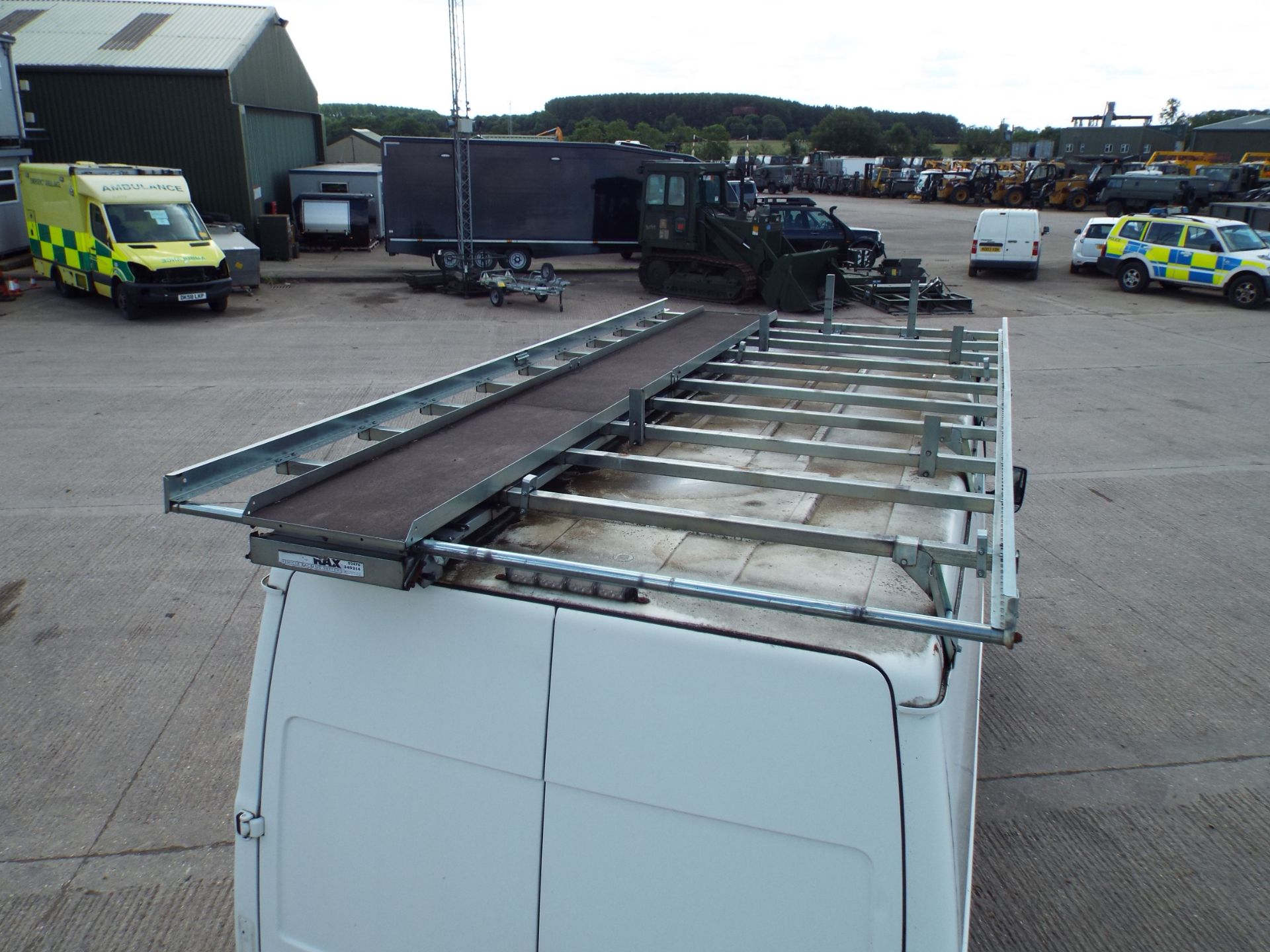 Ford Transit 350 LWB TD Panel Van with RAX Roof Rack - Image 9 of 24