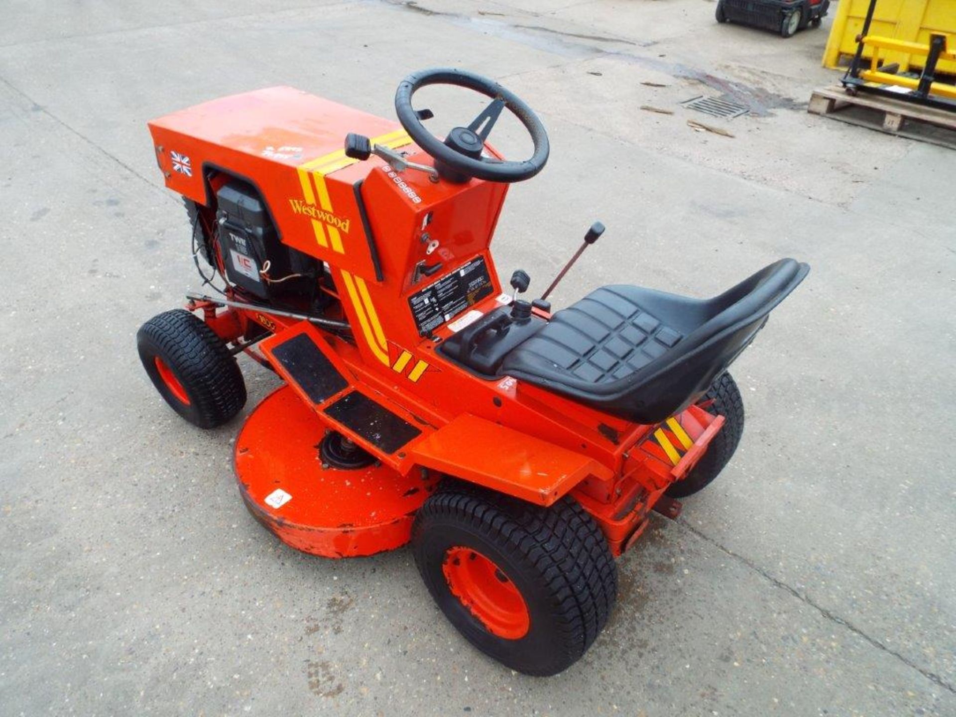 Westwood T1600 Ride On Mower - Bild 5 aus 17