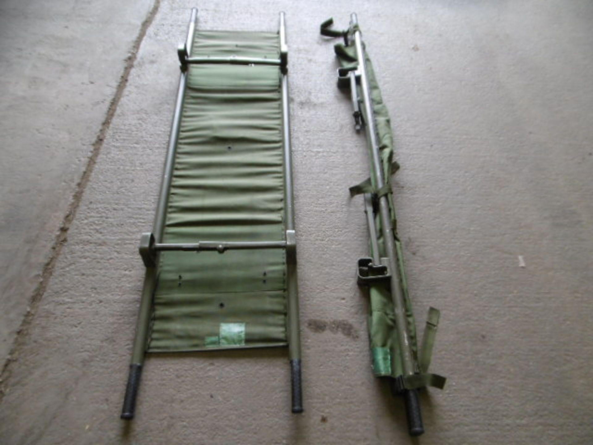 2 x General Service Stretchers - Bild 3 aus 5