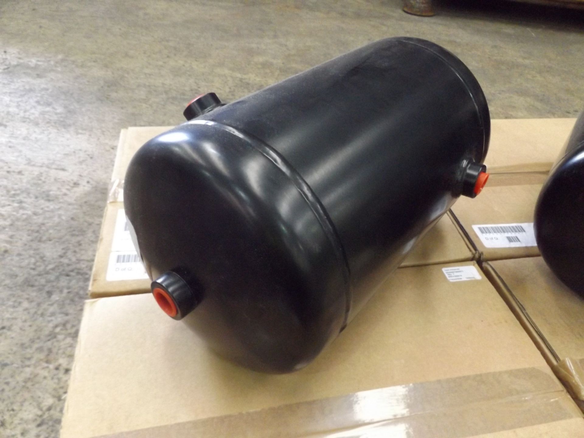 6 x Aluminium Pressure Tanks - Image 3 of 4