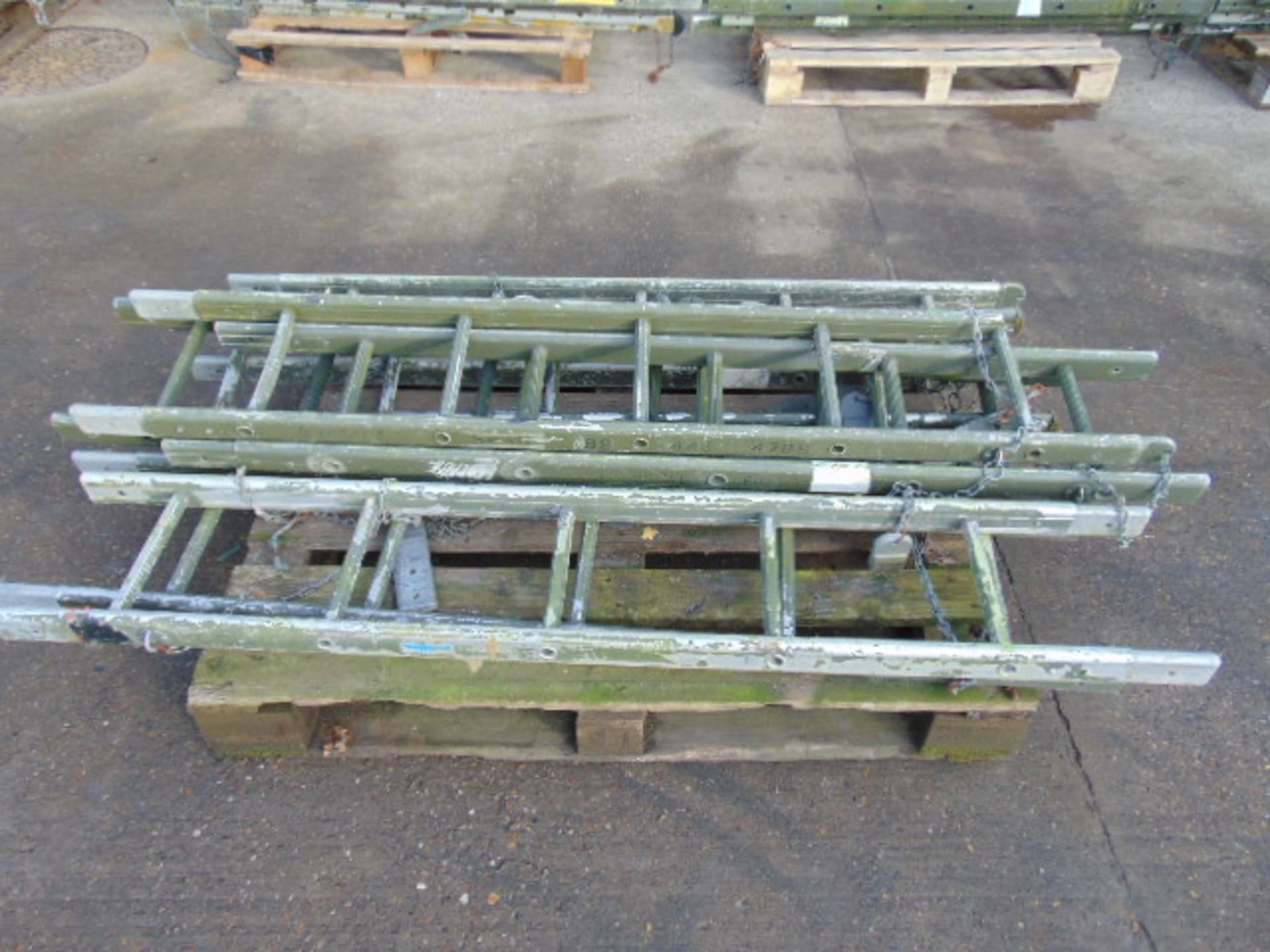 3 Pallets of Various Military Aluminium Scaling/Assault Ladder Sections - Image 6 of 10