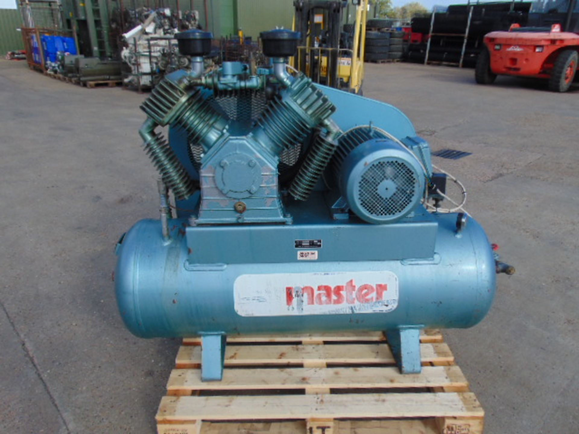 Air Master AM70E300 Compressor