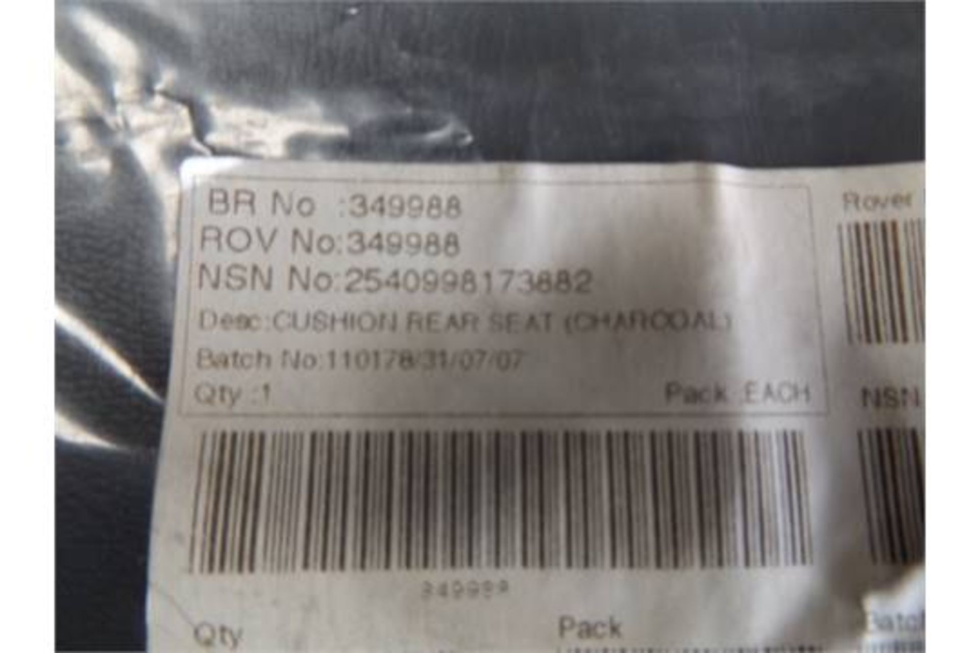 4 x Land Rover Rear Seat Cushions Charcoal P/No 349988 - Image 5 of 5