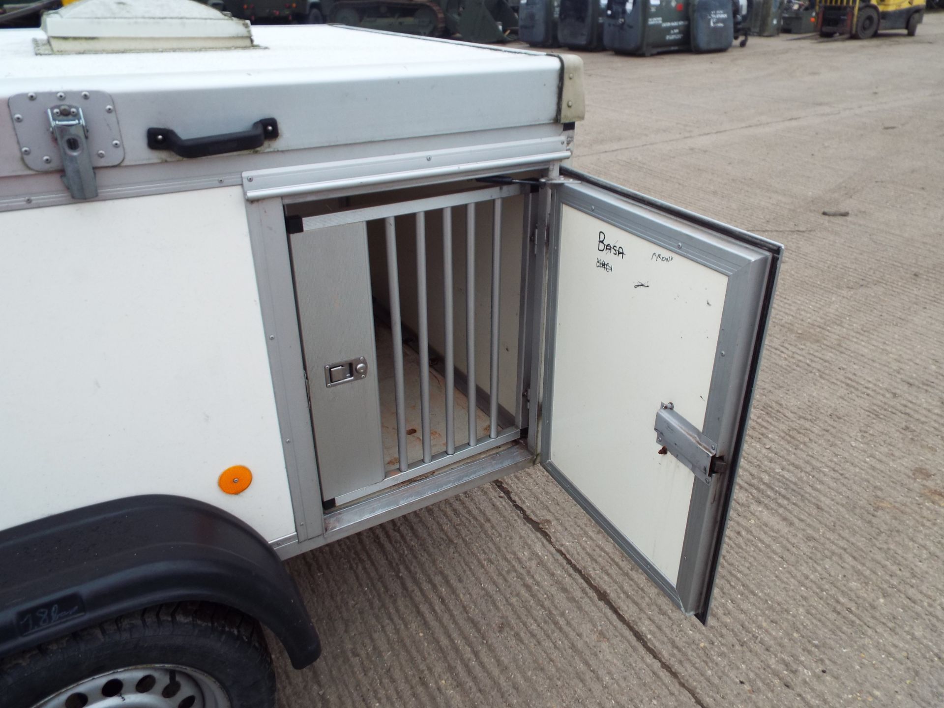 WT-Metall Single Axle 3 Berth Dog Trailer - Image 11 of 17