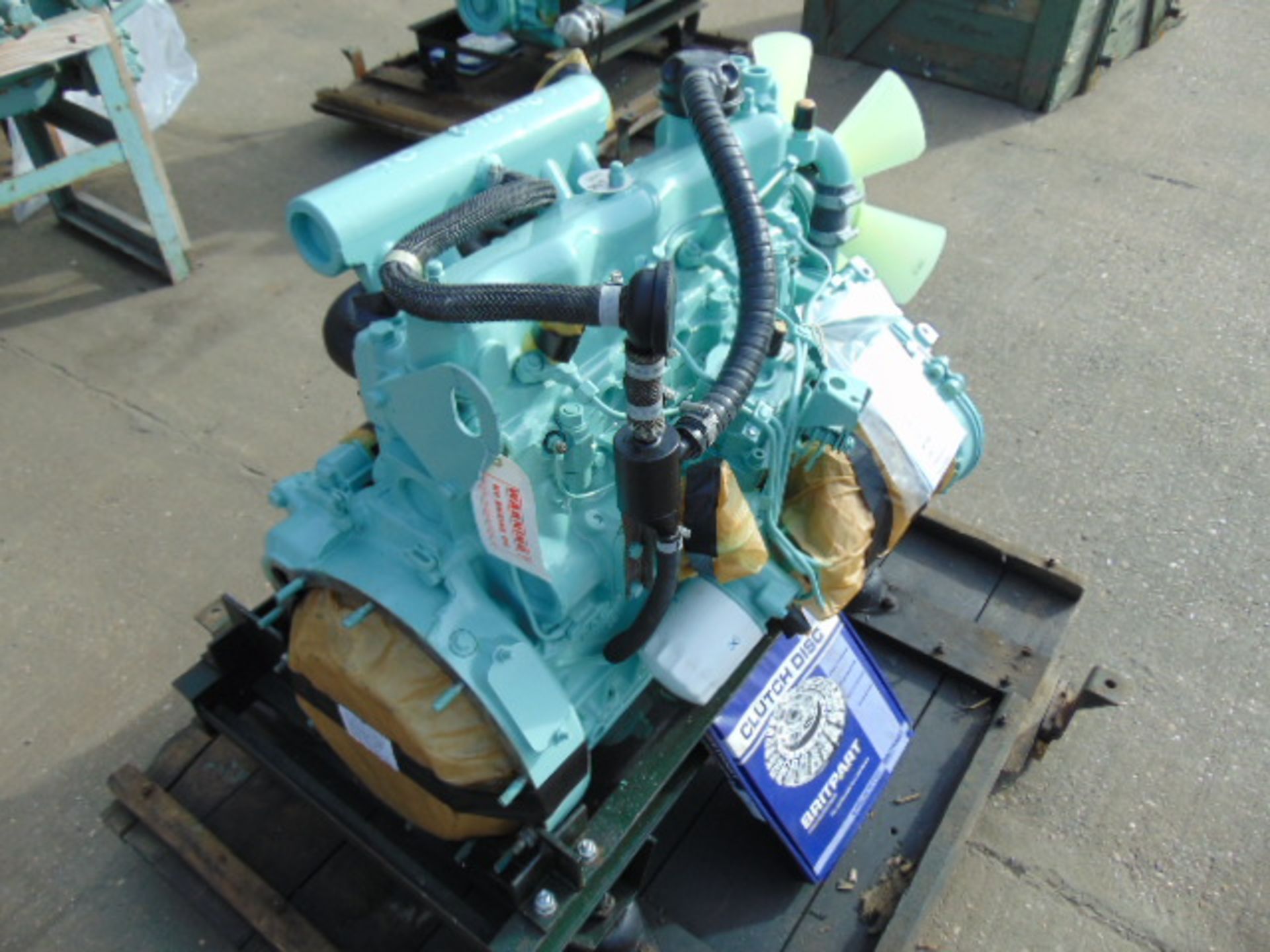 A1 Re conditioned Land Rover Normally Aspirated 2.5 Diesel Engine - Image 3 of 9