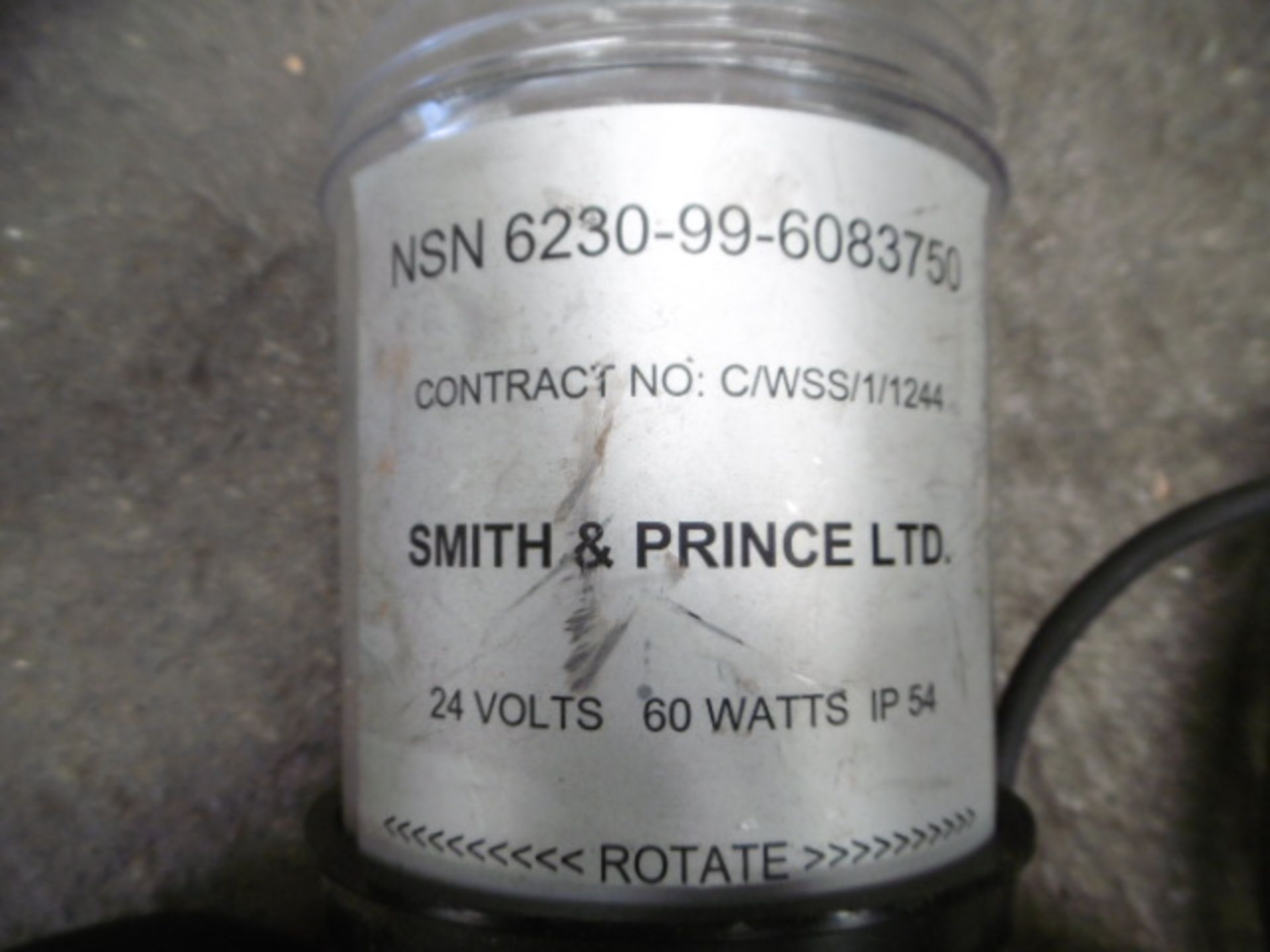 3 x Smith and Prince Work Lights - Image 5 of 5