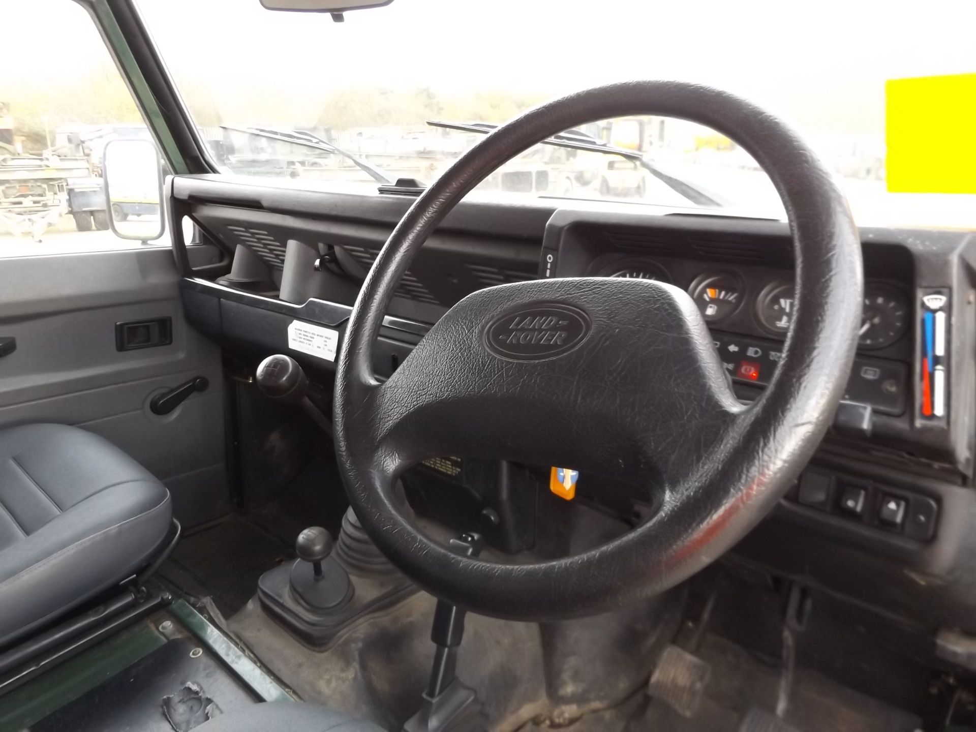 Land Rover 110 Truck Cab 300TDi - Image 13 of 16