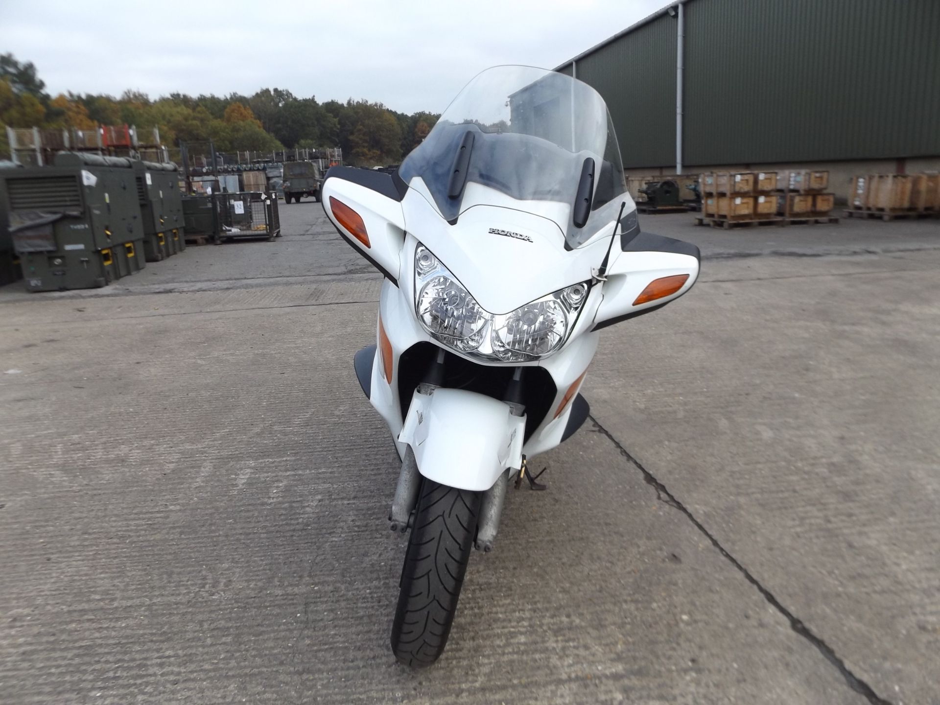 2005 Honda ST1300A Pan European Motorbike 36,455 miles! - Image 2 of 13