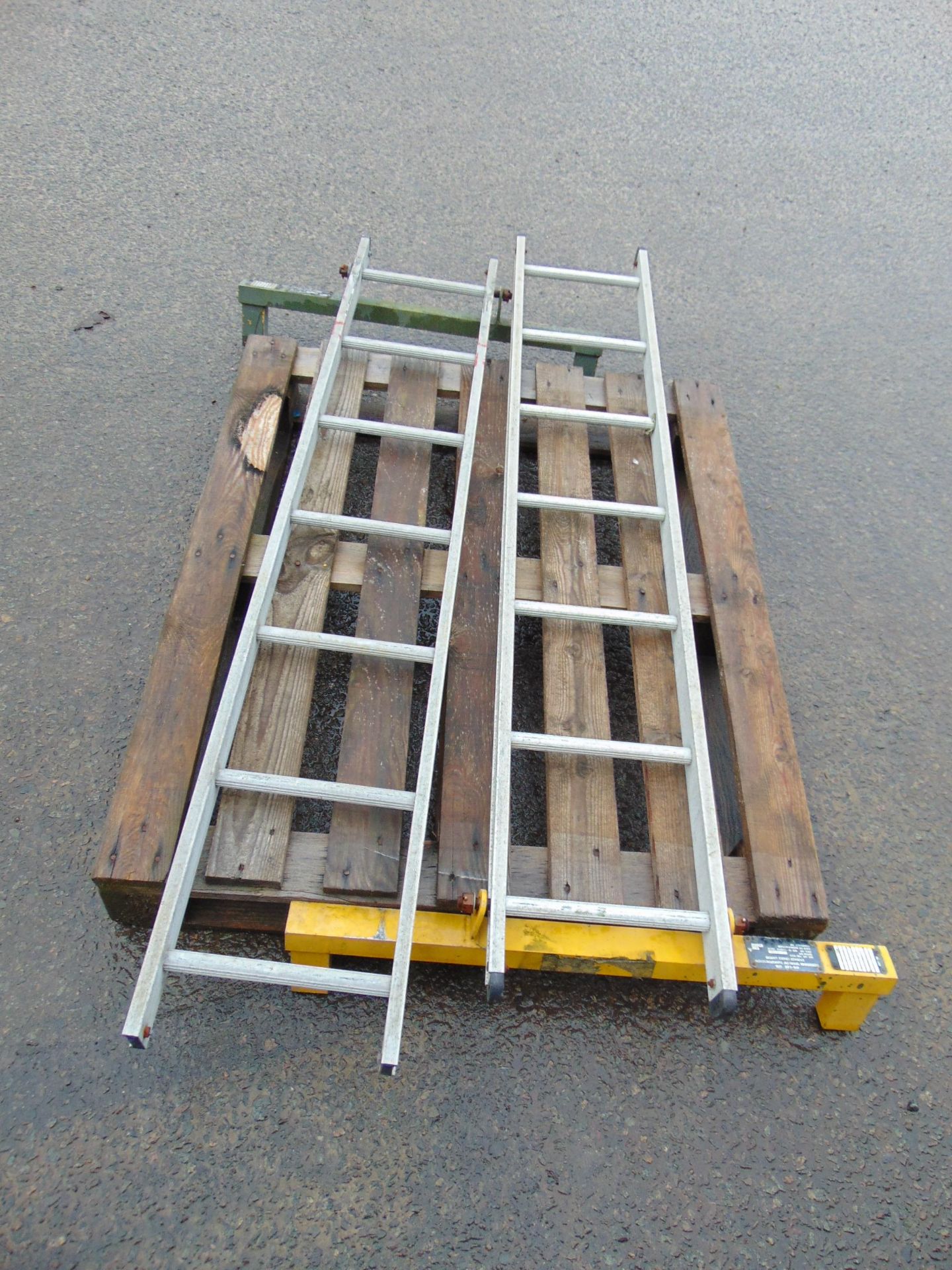 2 x Sidewinder/Sparrow Transportation/Storage Cradle Ladder - Image 2 of 4