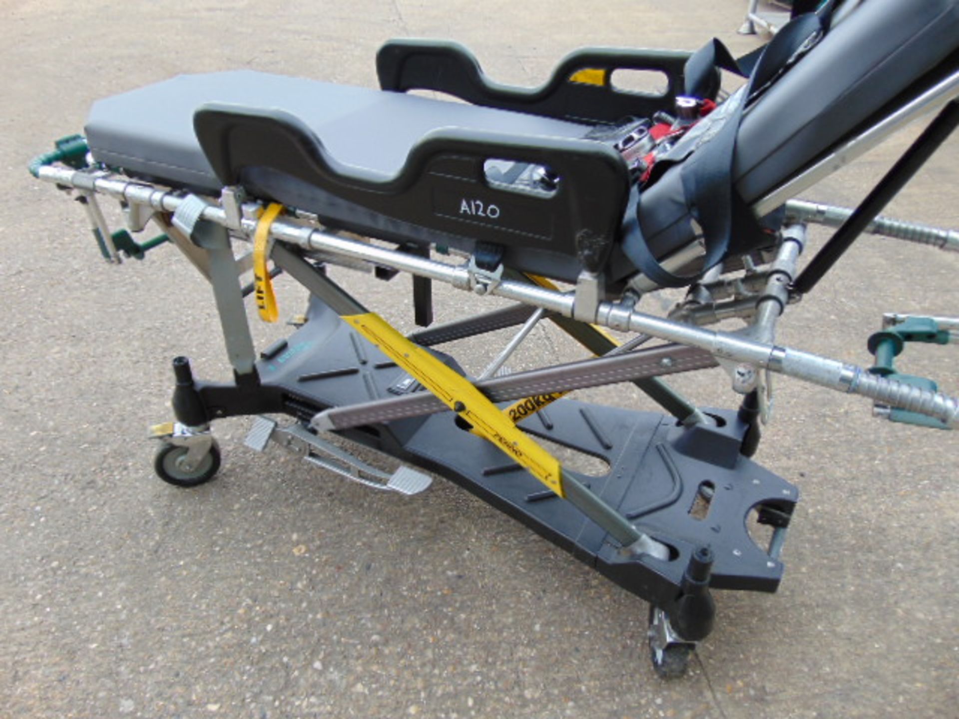 2009 Ferno Pegasus Stretcher - Image 2 of 8