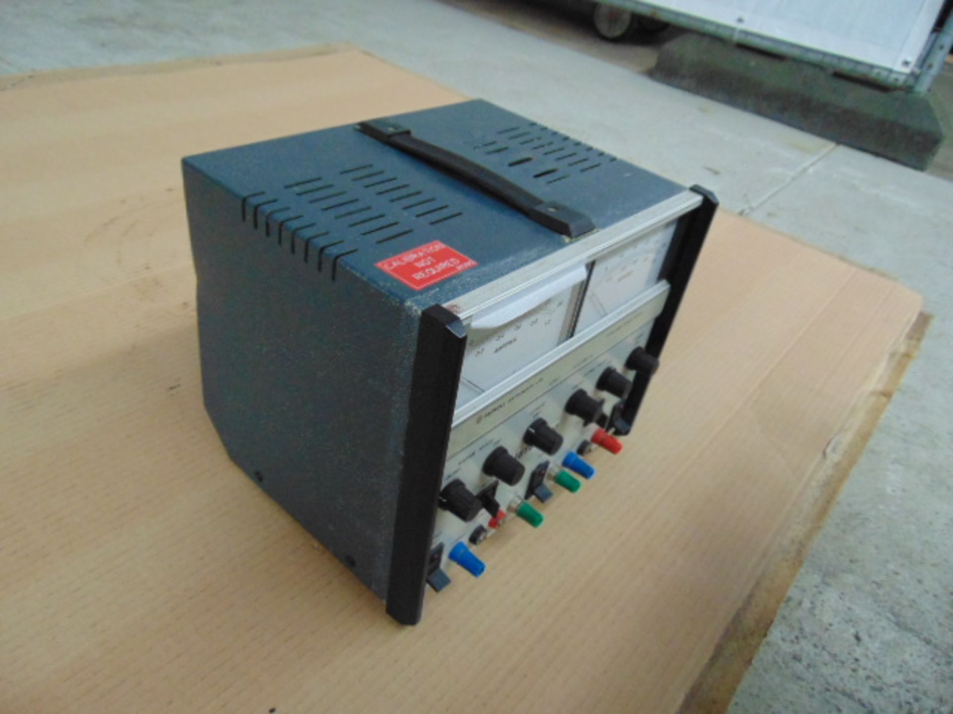 You are bidding on a Farnell LT30-1 Stabilised Power Supply. This Farnell Stabilised Power Supply - Image 2 of 5