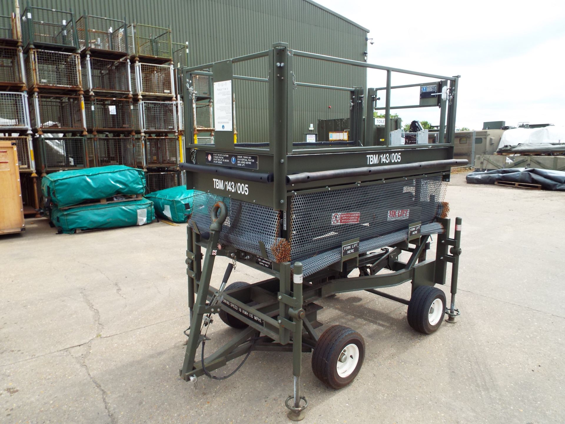 UK Lift 4m Mobile Hydraulic Work Platform