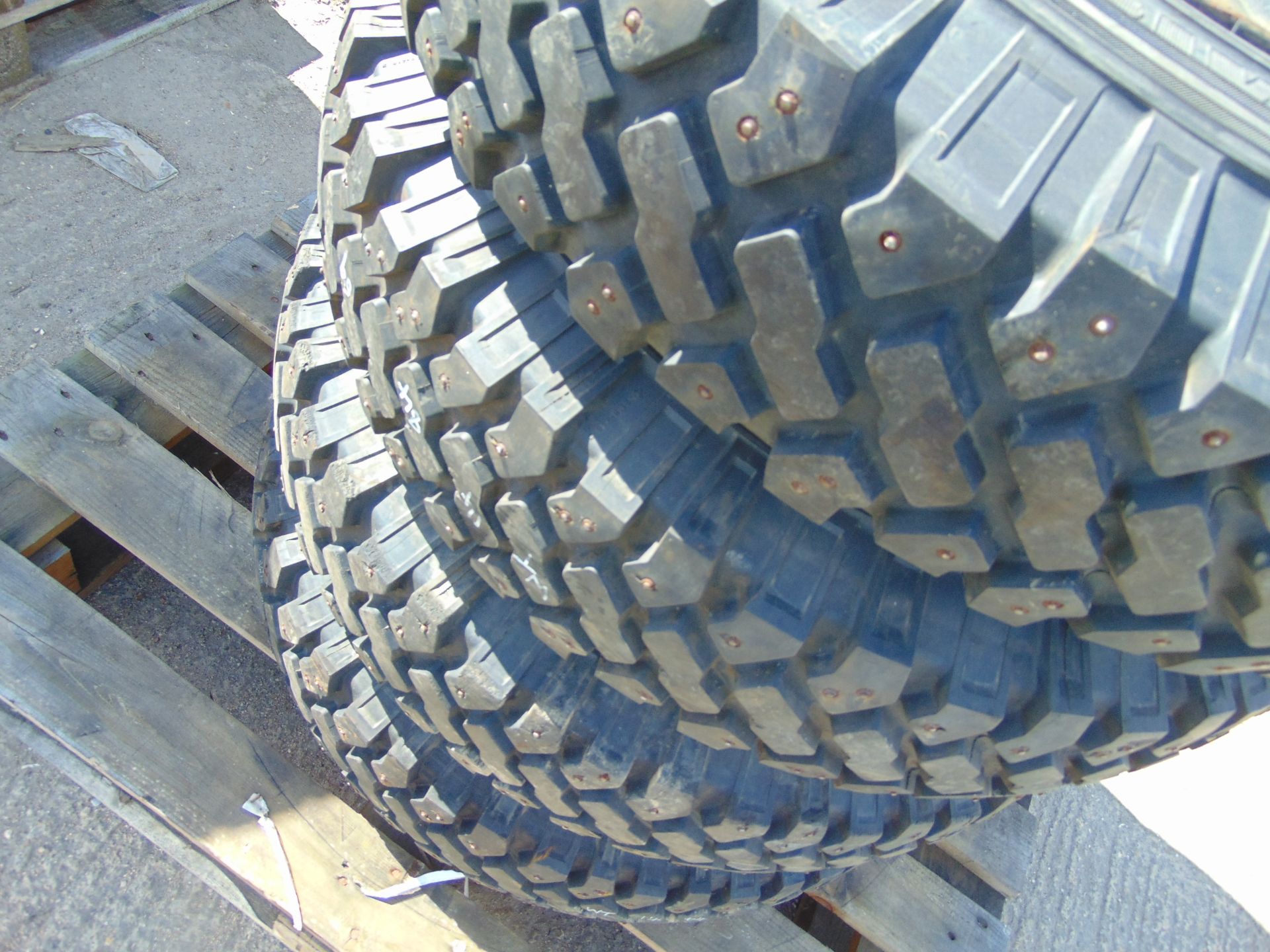 4 x Michelin XZL 7.50 R16 Tyres with 5 Stud Rims - Image 5 of 7