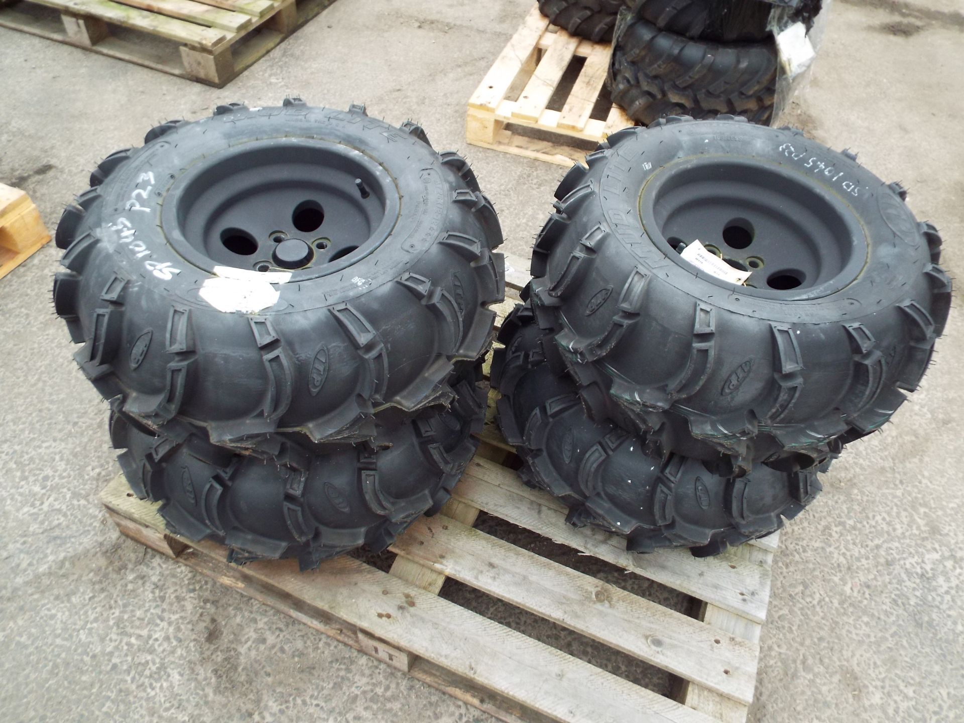 4 x ITP Mud Lite AT26x12-12 ATV/Quad Tyres with Rims