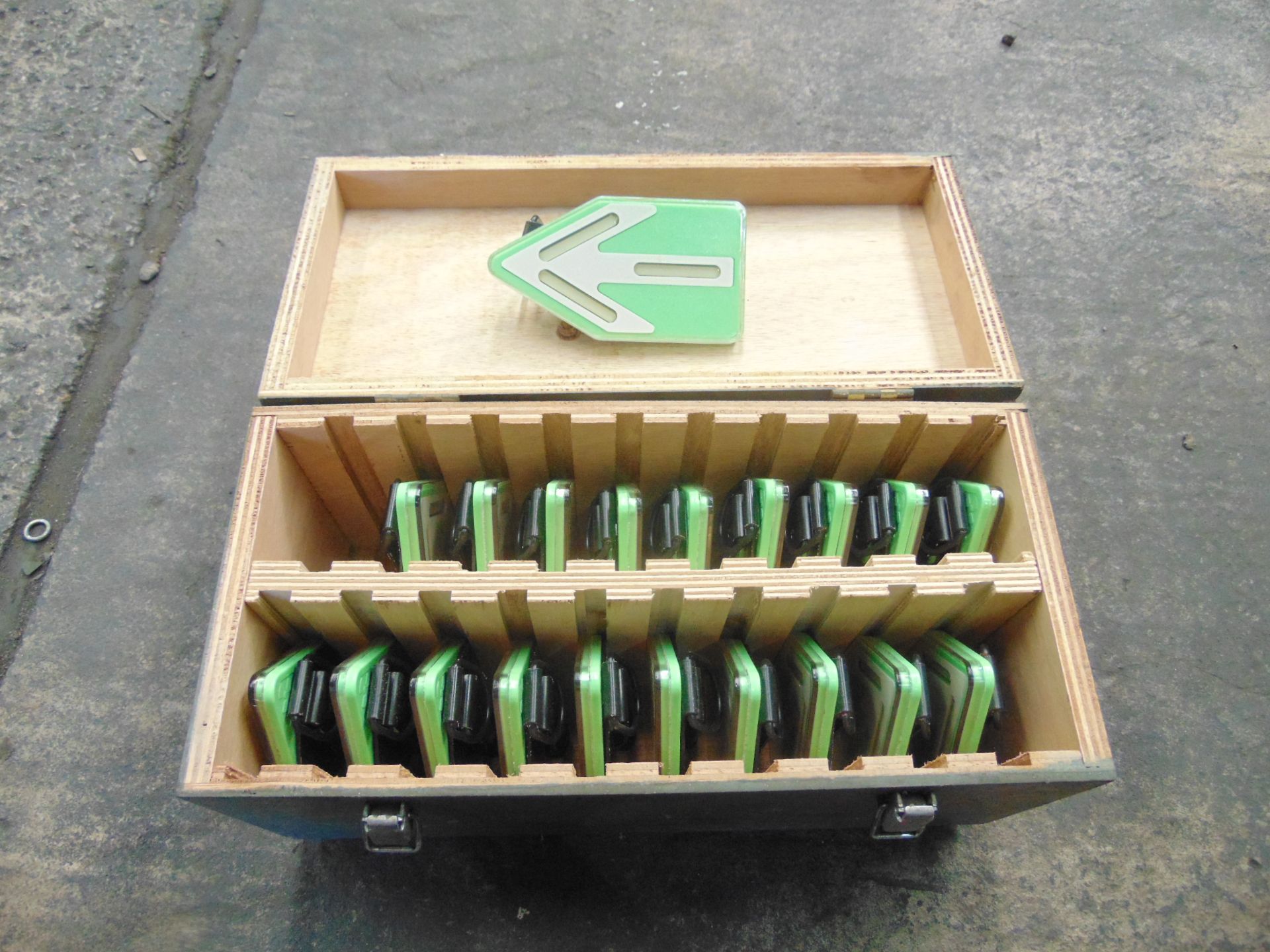 20 x Very Rare British Army Glow In The Dark Green Route Markers in Wooden Transit Case