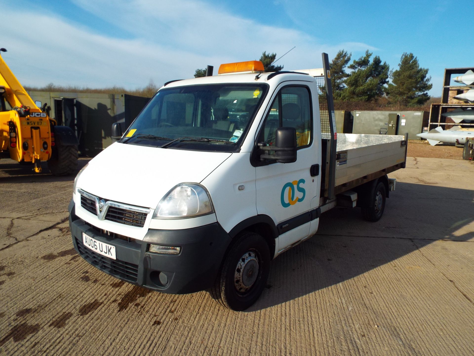 Vauxhall Movano 3500 2.5 CDTi MWB Flat Bed Tipper - Image 4 of 21