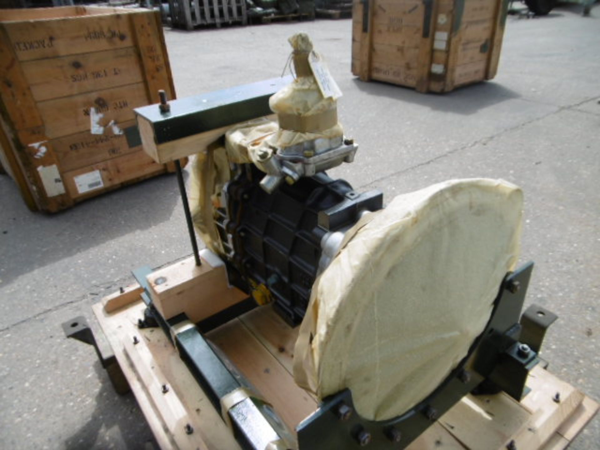 A1 Reconditioned Land Rover  LT77 Gearbox - Bild 4 aus 8