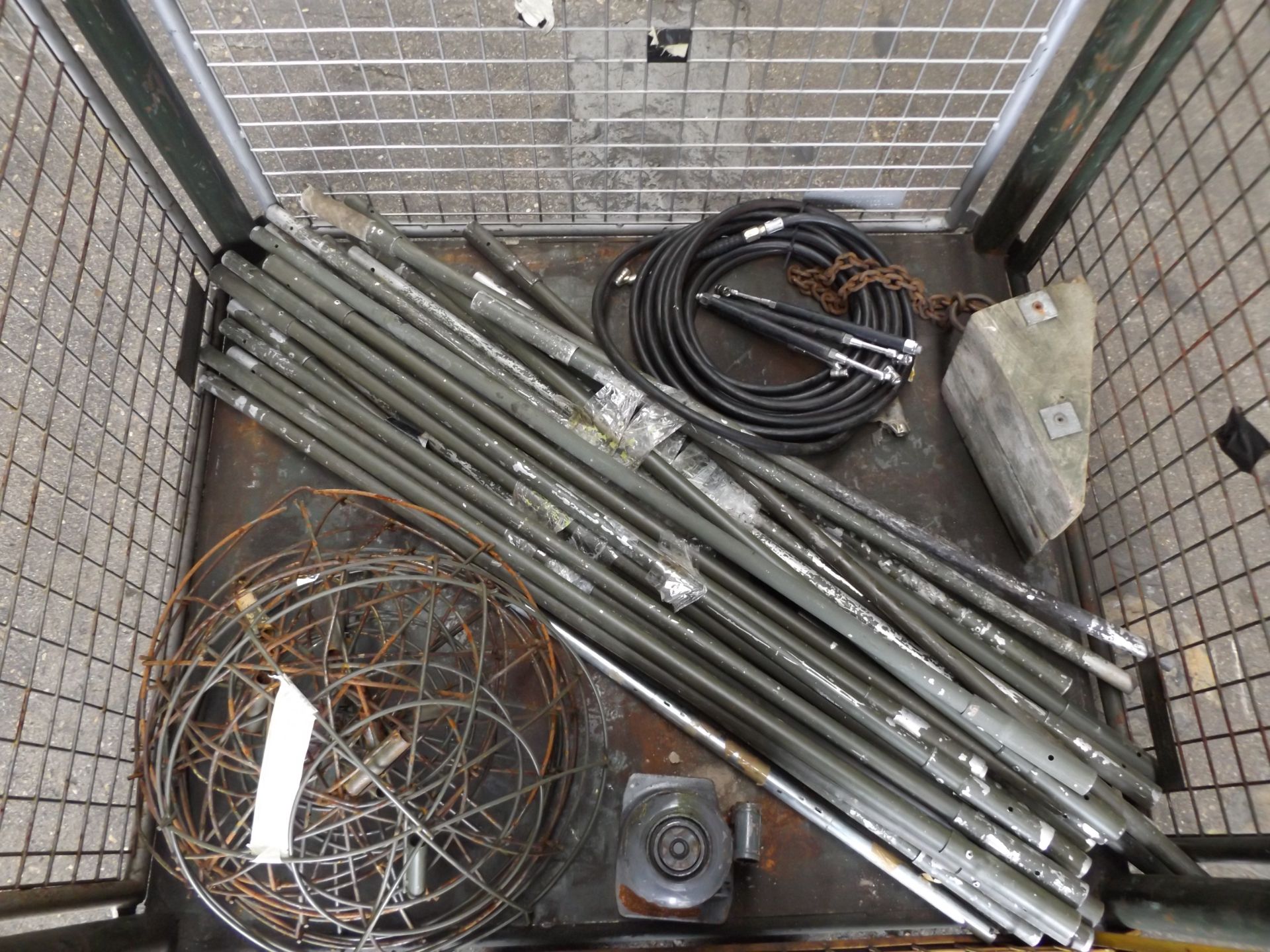 Mixed Stillage of Camo Net Support Kit, 10t Jack and Airline