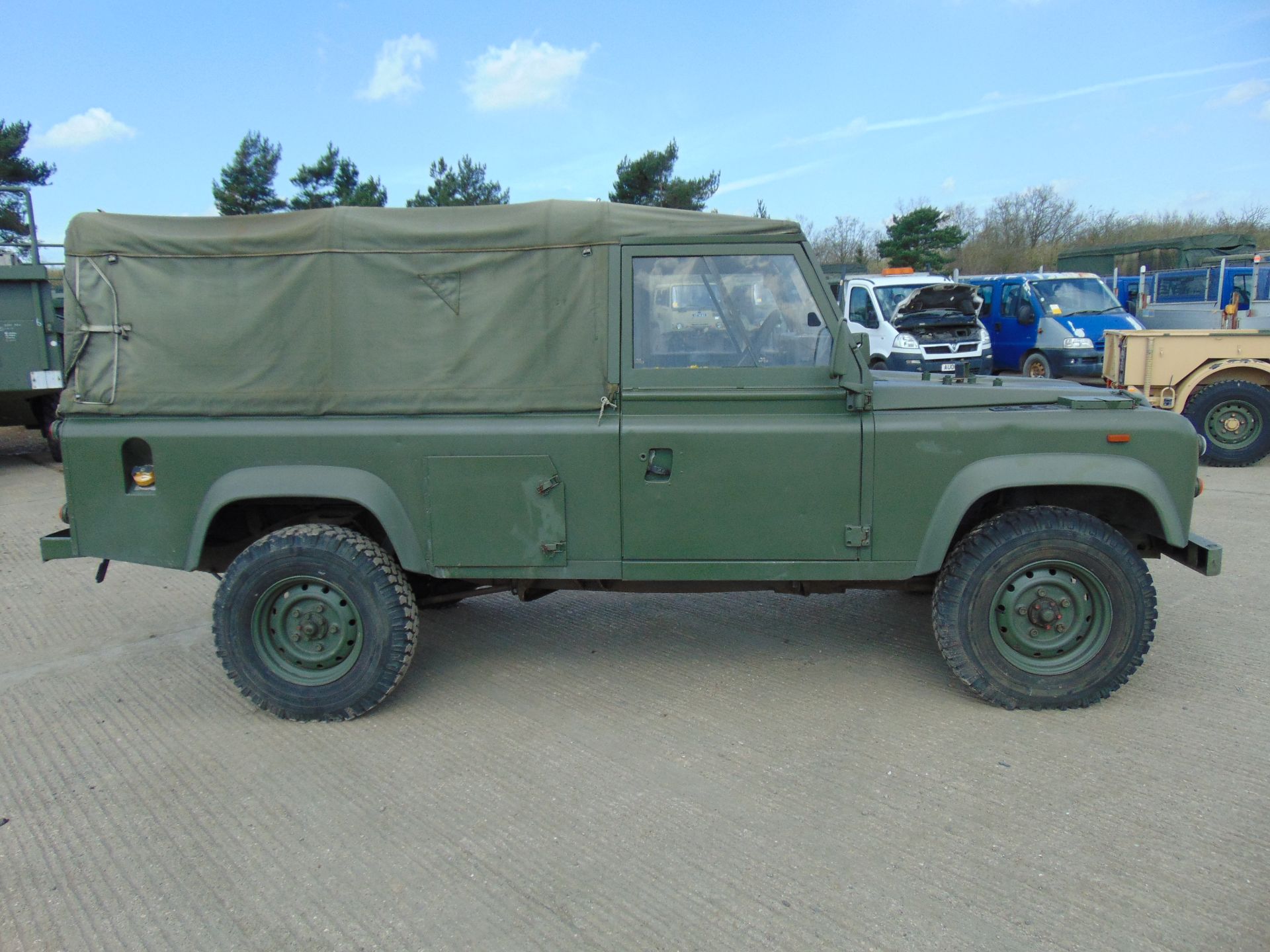 Land Rover Defender 110 Soft Top - Image 5 of 18