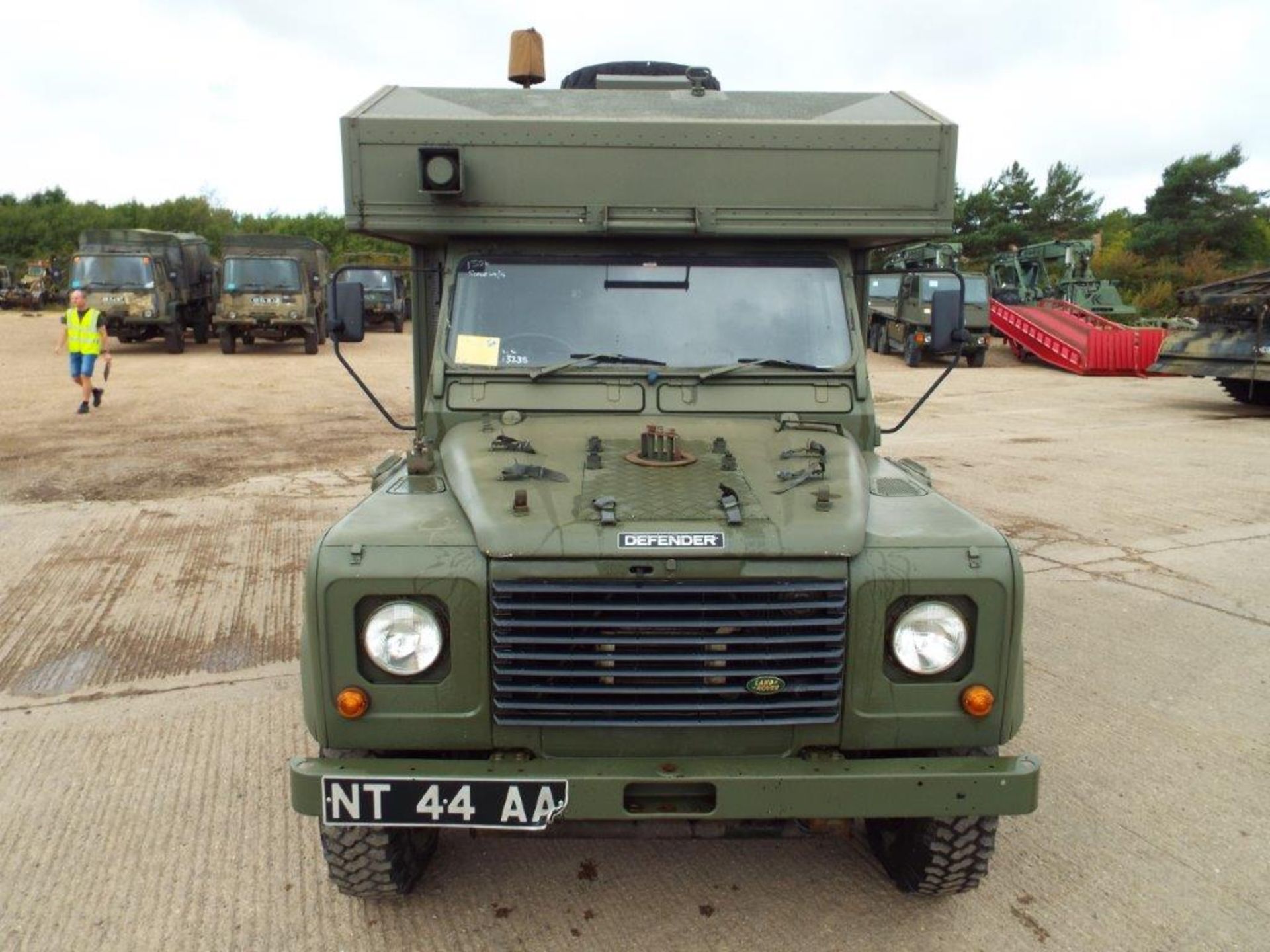 Military Specification Land Rover Wolf 130 Ambulance - Image 2 of 24