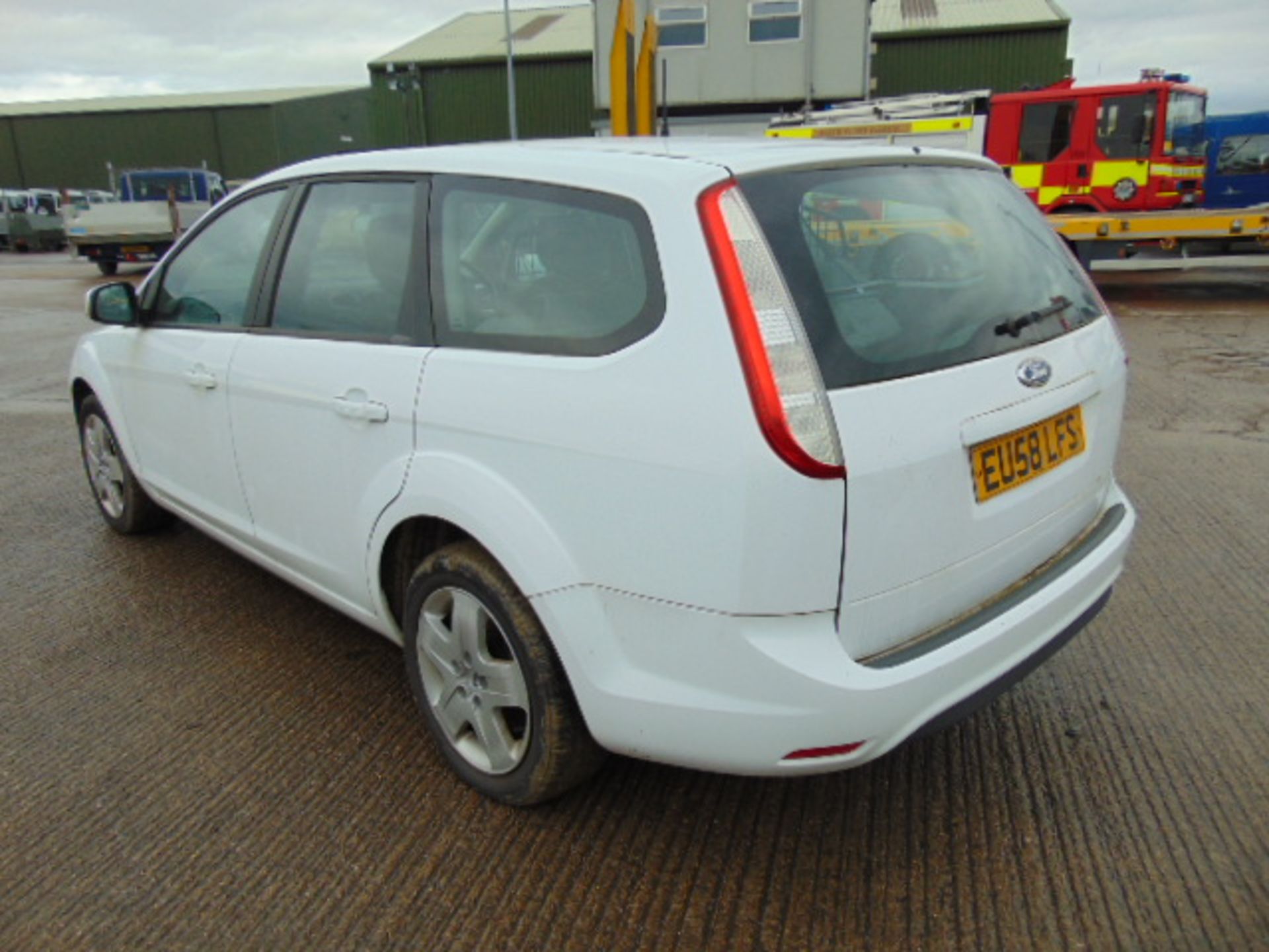 Ford Focus 1.8 Style Turbo Diesel Estate - Image 6 of 18
