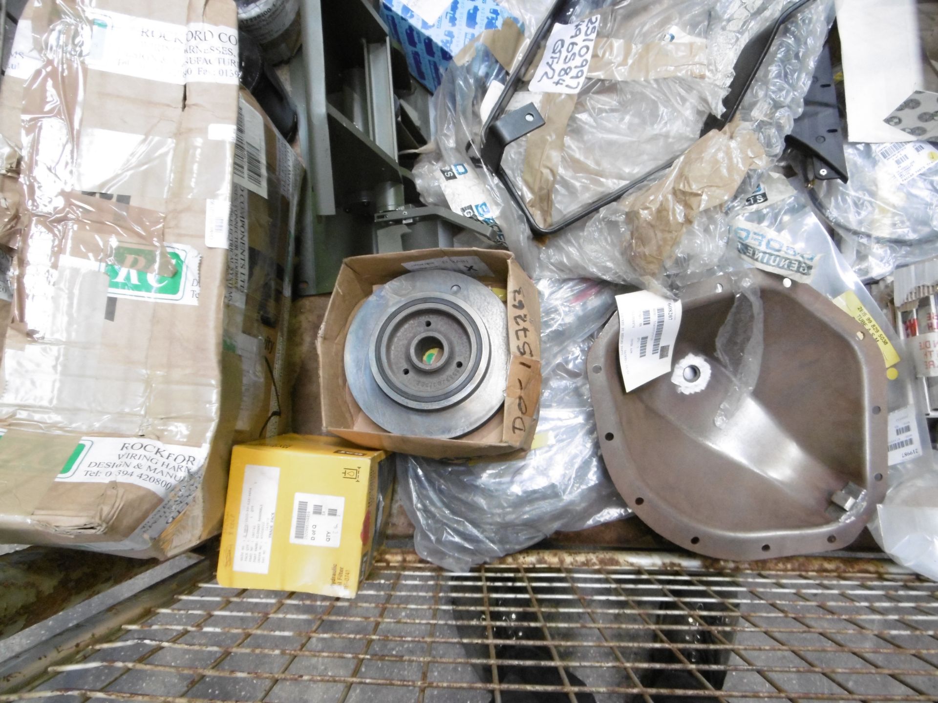 Mixed Stillage of Truck Parts - Image 4 of 6