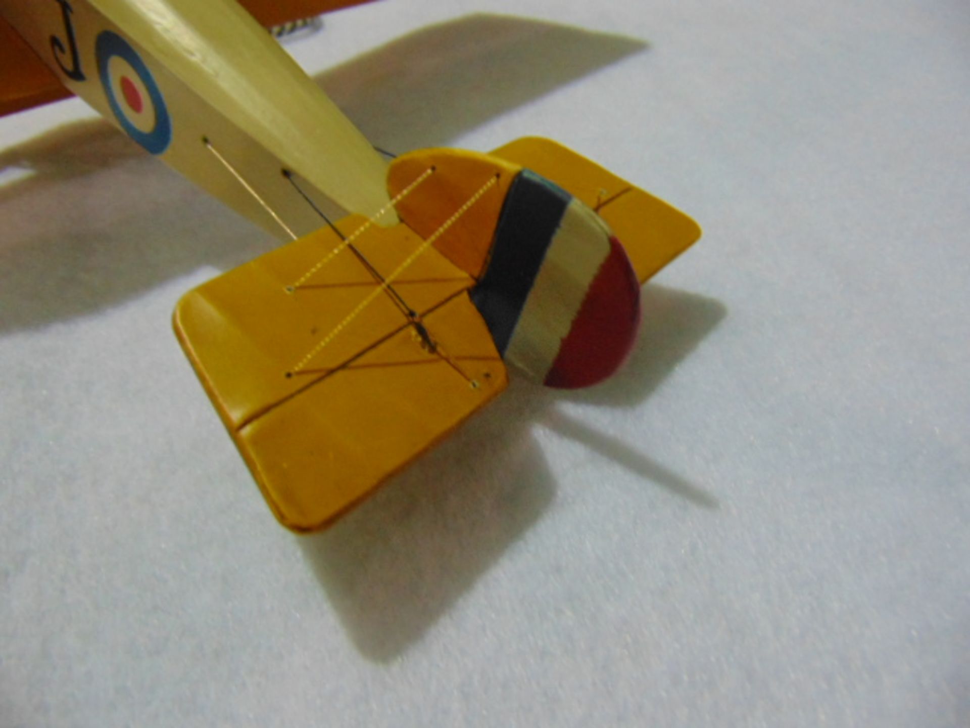 World War I British Sopwith Camel Biplane Detailed Model - Bild 7 aus 8