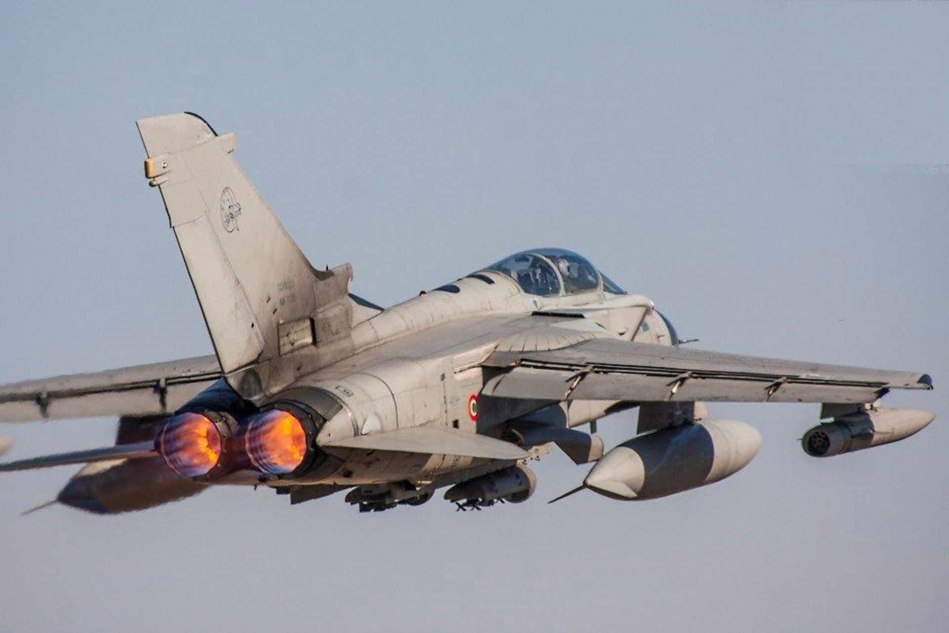 Tornado Strategic Bomber 1500 litre External Fuel Tank - Image 9 of 10