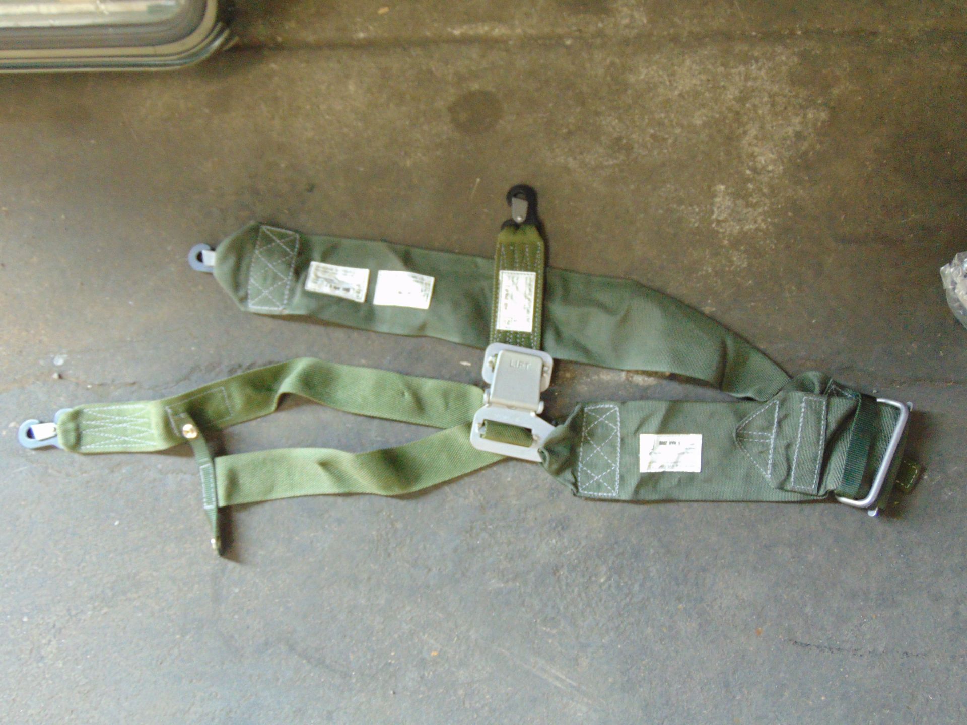 10 x Airborne Systems Ltd Casualty Saftey Harnesses - Image 2 of 7