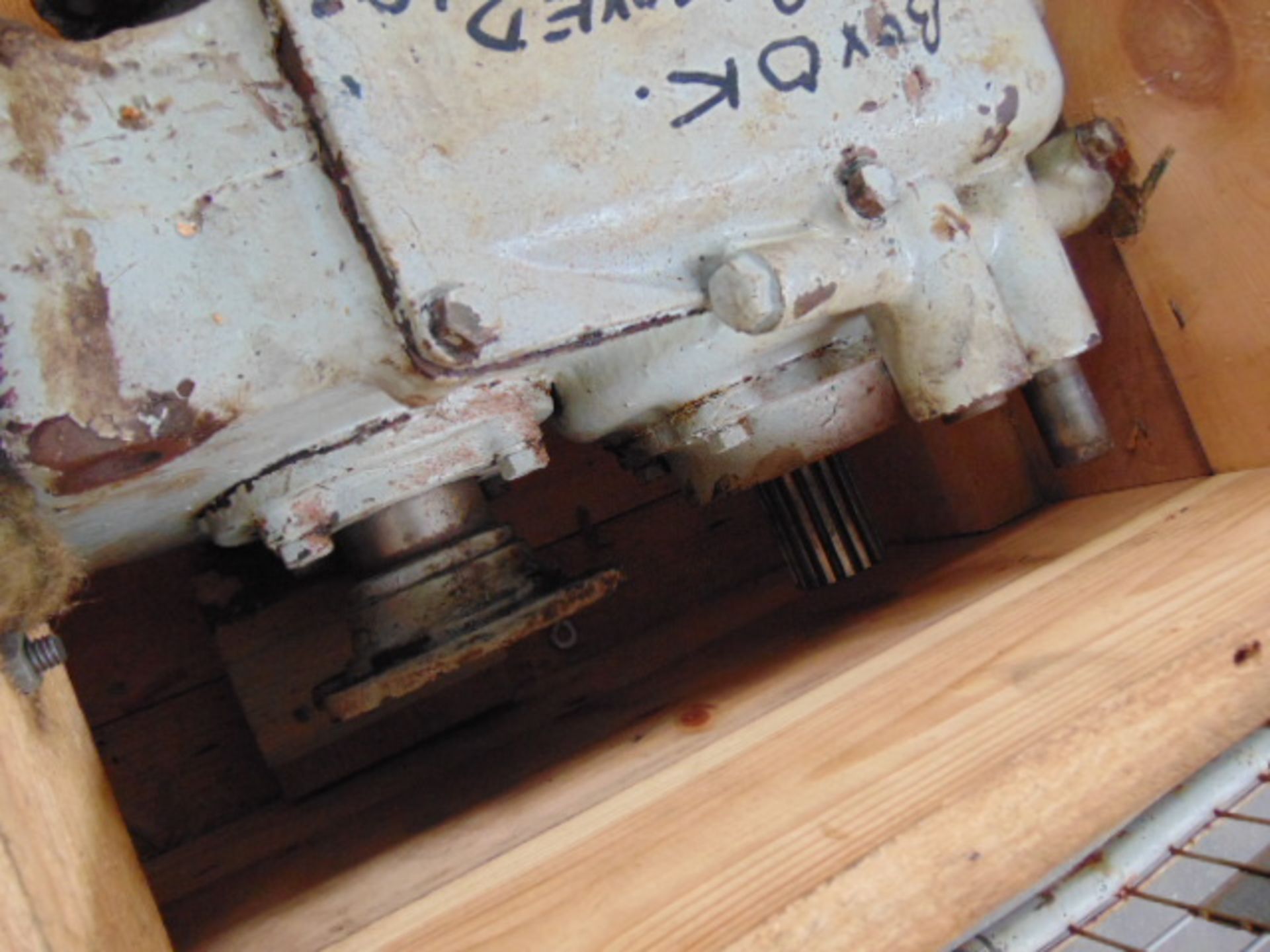 Very Rare Ex Reserve DUKW Water Propulsion Transfer Gearbox - Image 3 of 5