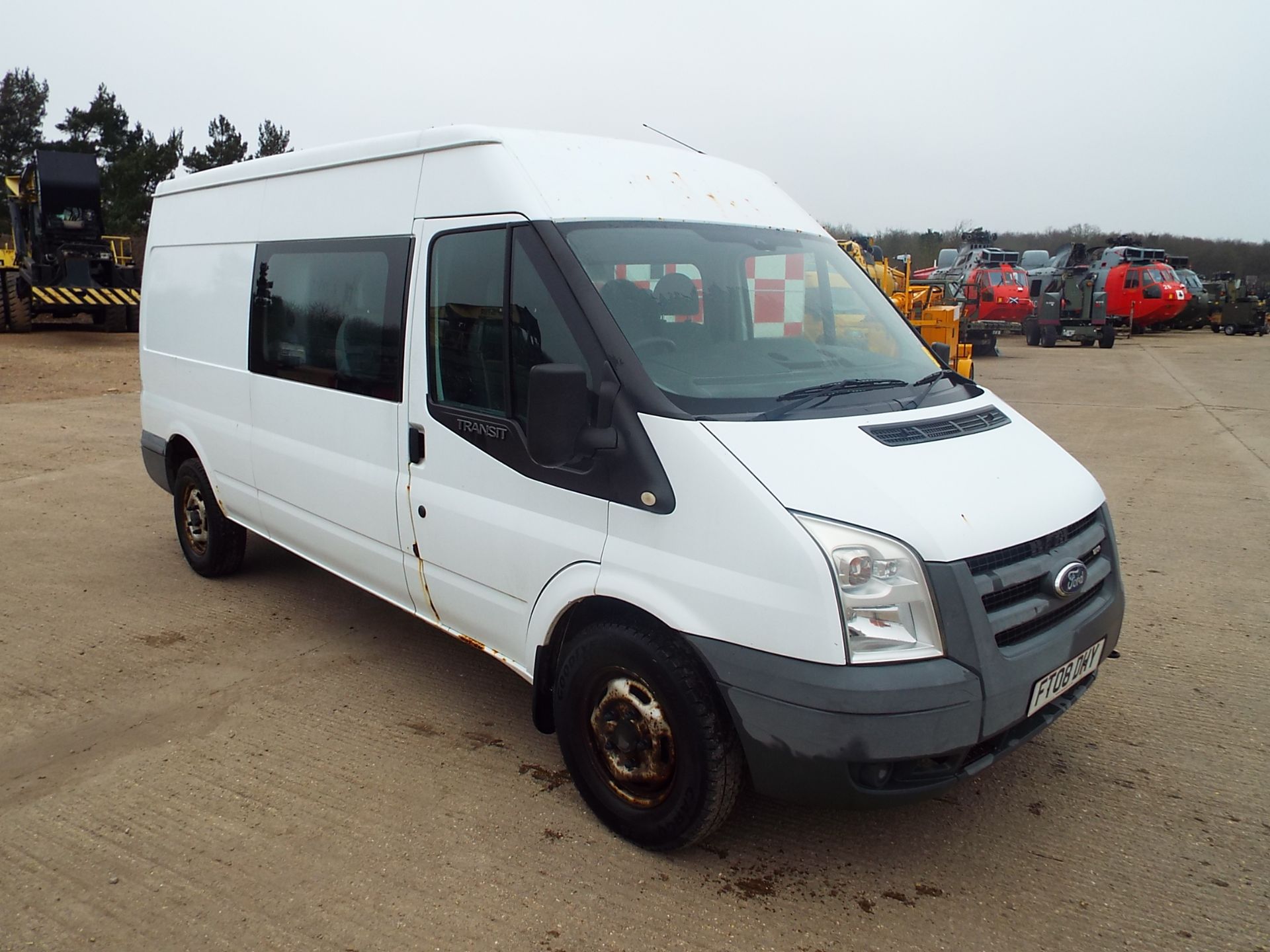 Ford Transit 115 T350L Crew Cab Panel Van