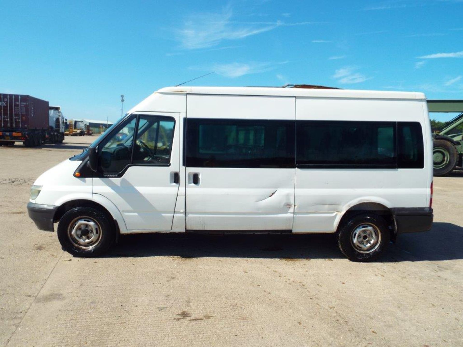 Ford Transit 9 Seat Minibus - Image 4 of 21
