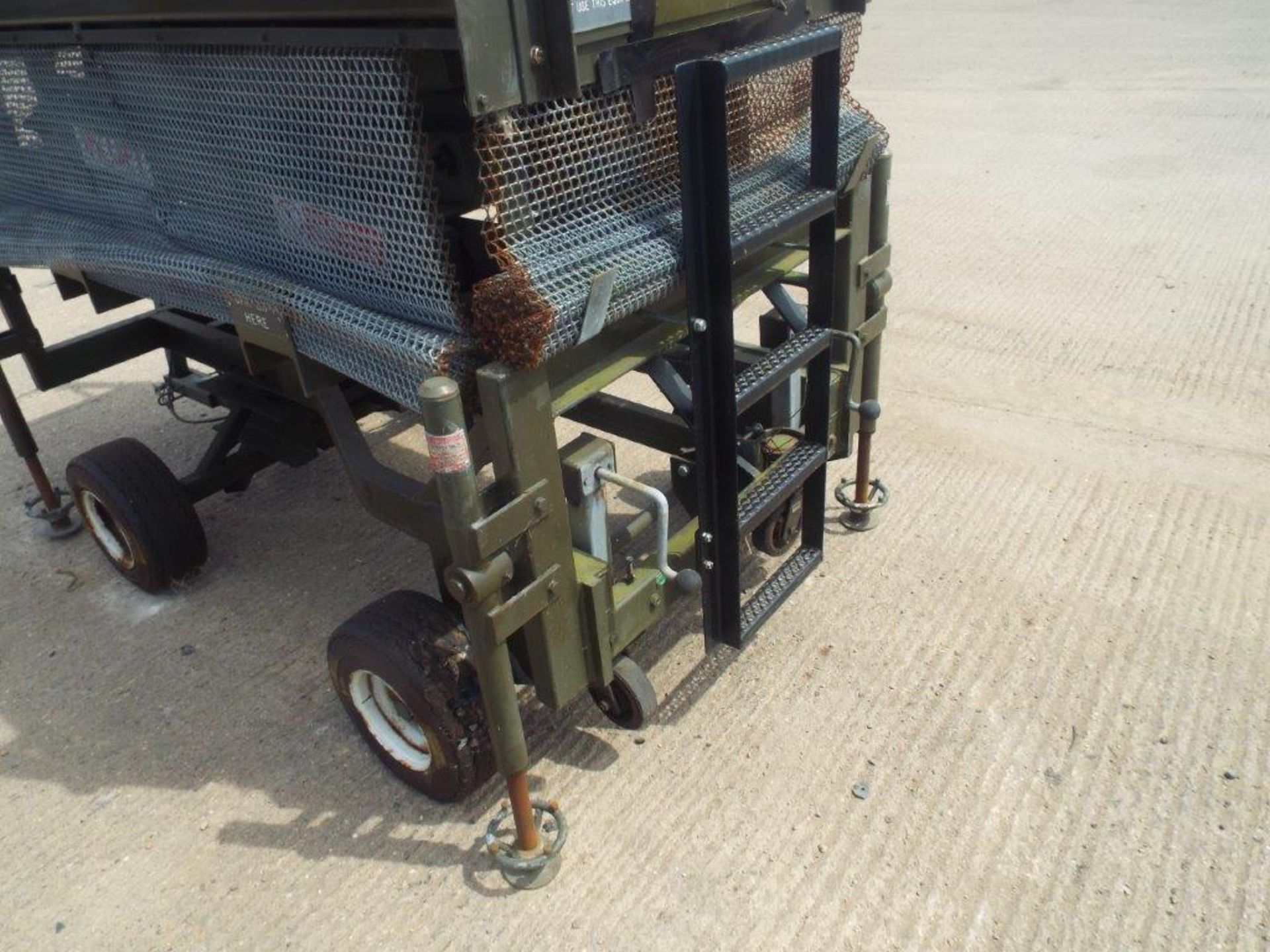 UK Lift 4m Mobile Hydraulic Work Platform - Image 12 of 14