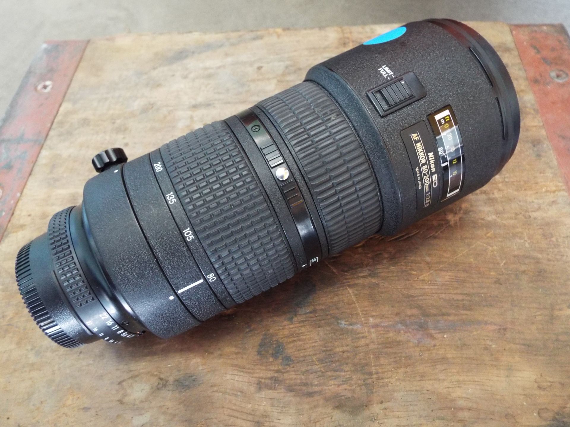Nikon ED AF Nikkor 80-200mm 1:2.8 D Lense with Leather Carry Case - Bild 2 aus 8