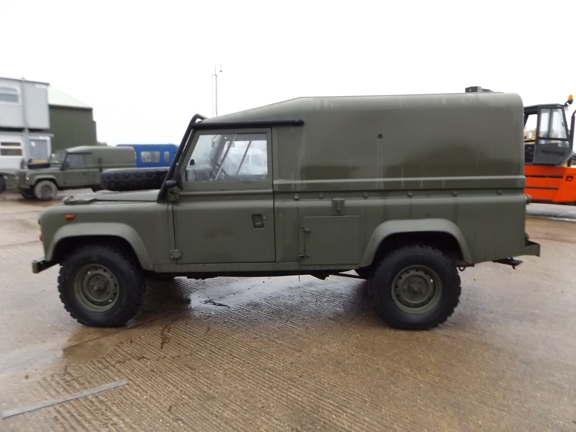 LHD Land Rover TITHONUS 110 Hard Top - Image 4 of 16