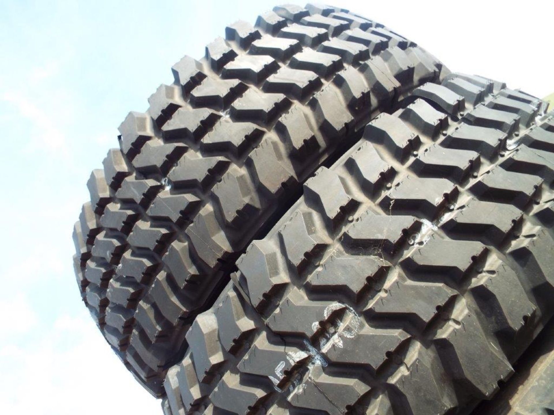 4 x Goodyear MV/T 395/85 R20 Tyres with 10 Stud Rims - Image 3 of 10