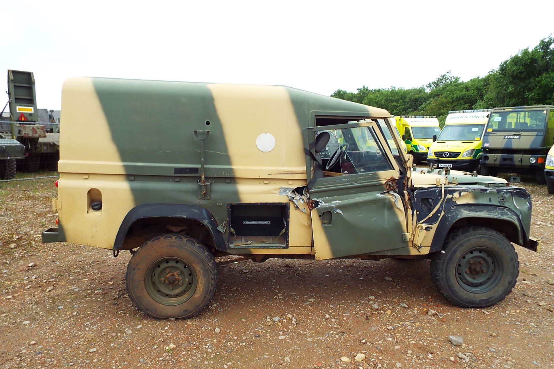 Military Specification LHD Land Rover Wolf 110 Hard Top - Image 4 of 21