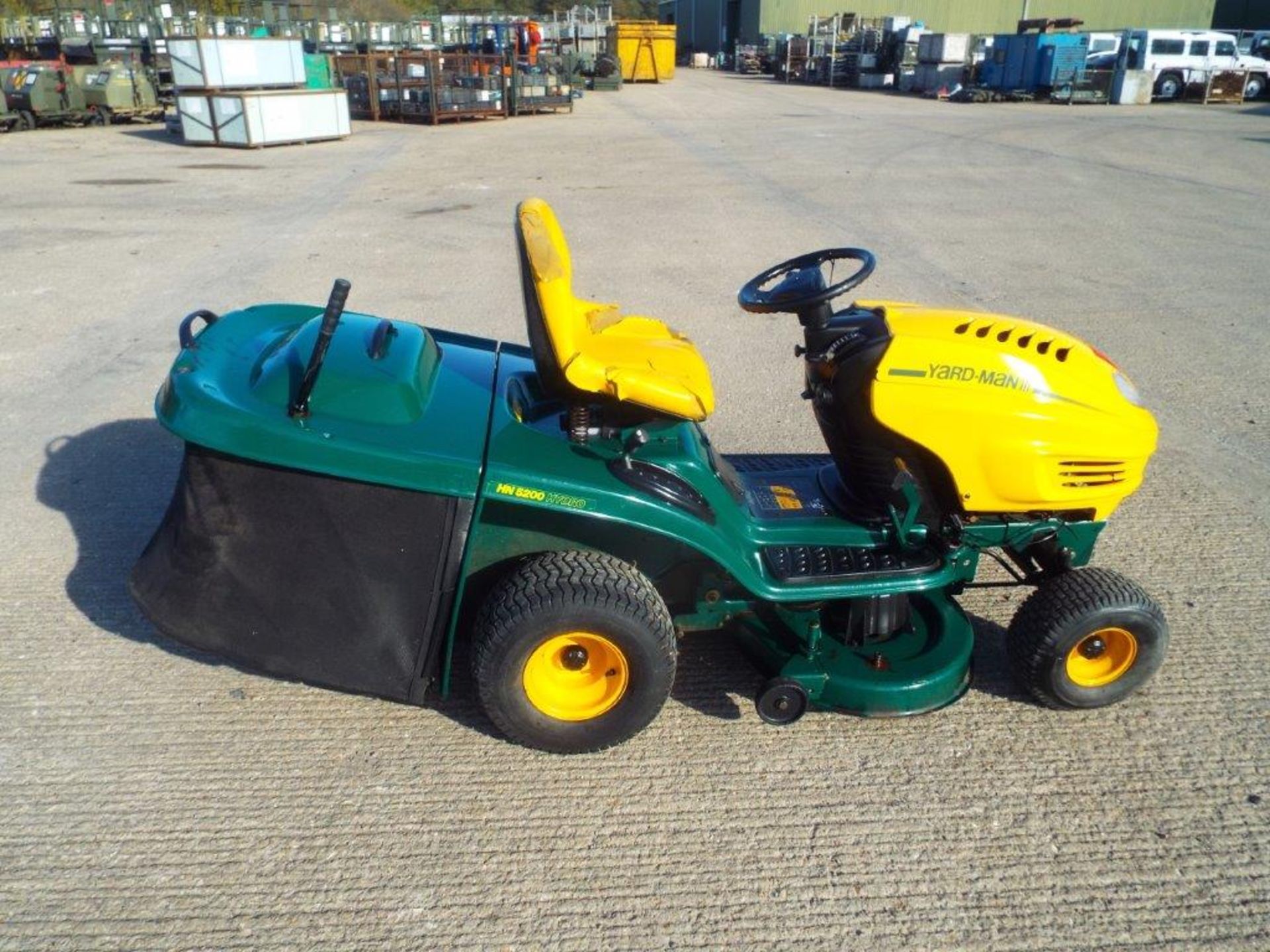 Yardman HN5200 Hydro Ride On Mower - Bild 8 aus 19