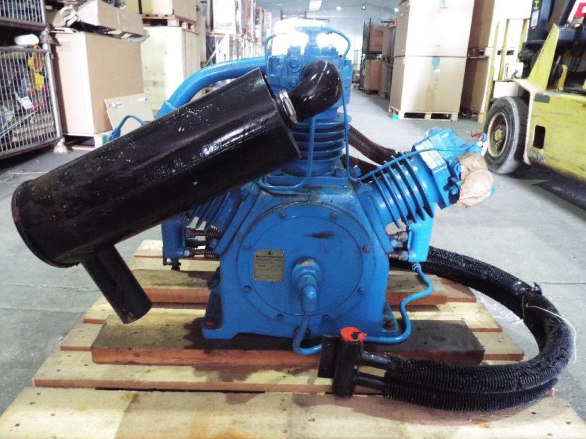 Worthington-Simpson AWT10 3 Cylinder Compressor. - Bild 2 aus 11