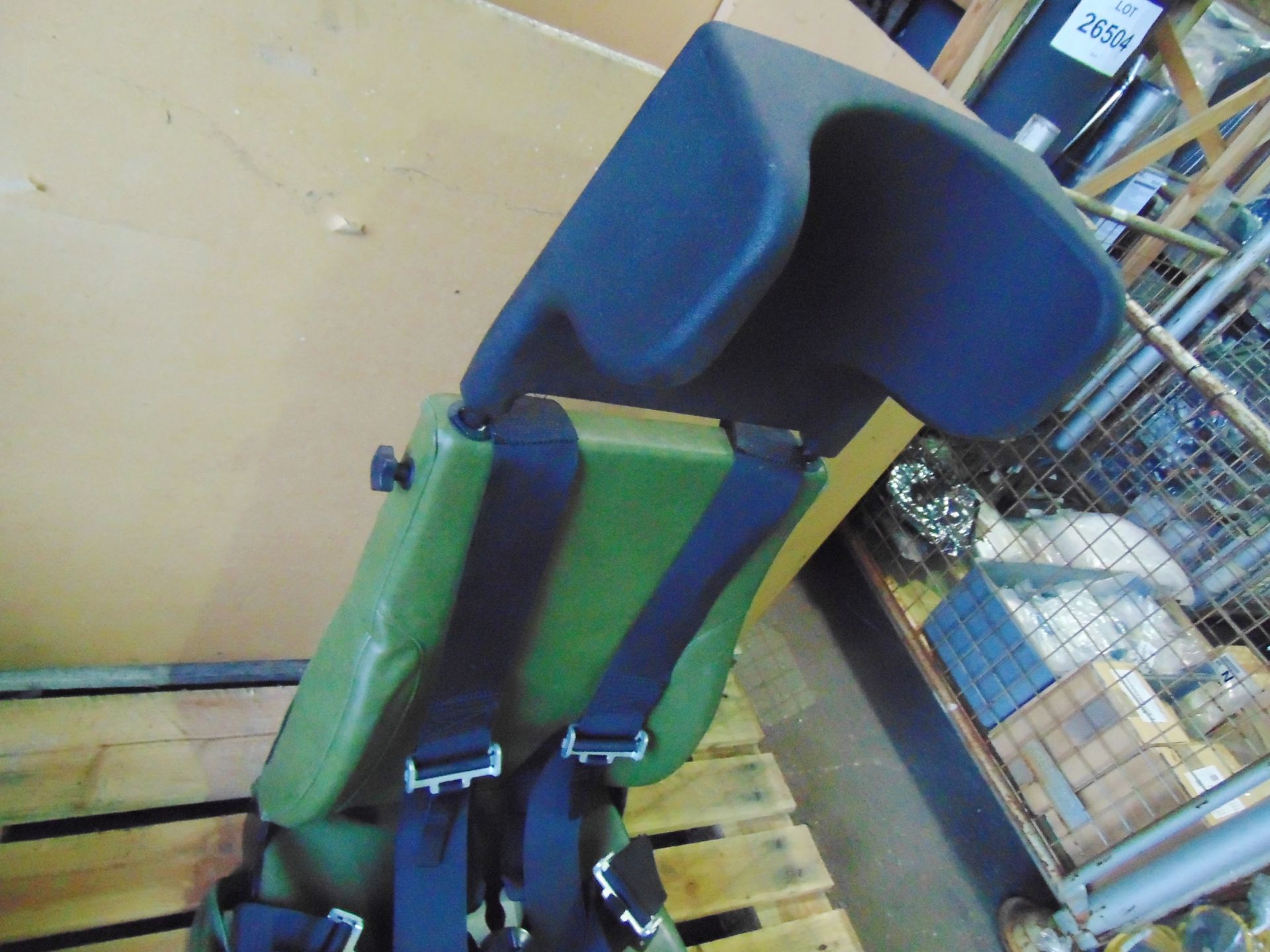 Unissued Vehicle Operators Seat with Harness - Image 4 of 5