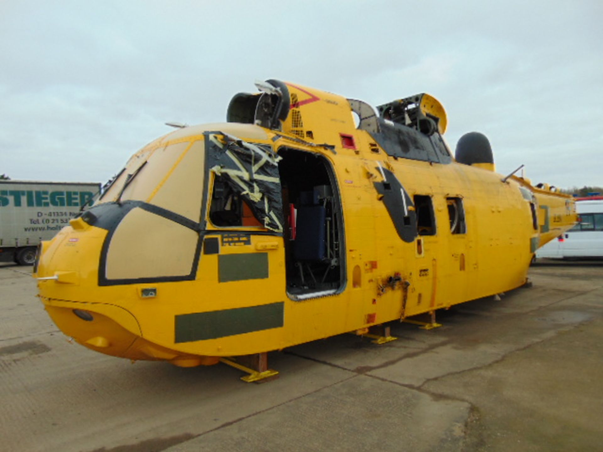 Westland Sea King HAR.3 (TAIL NUMBER ZE368) Airframe