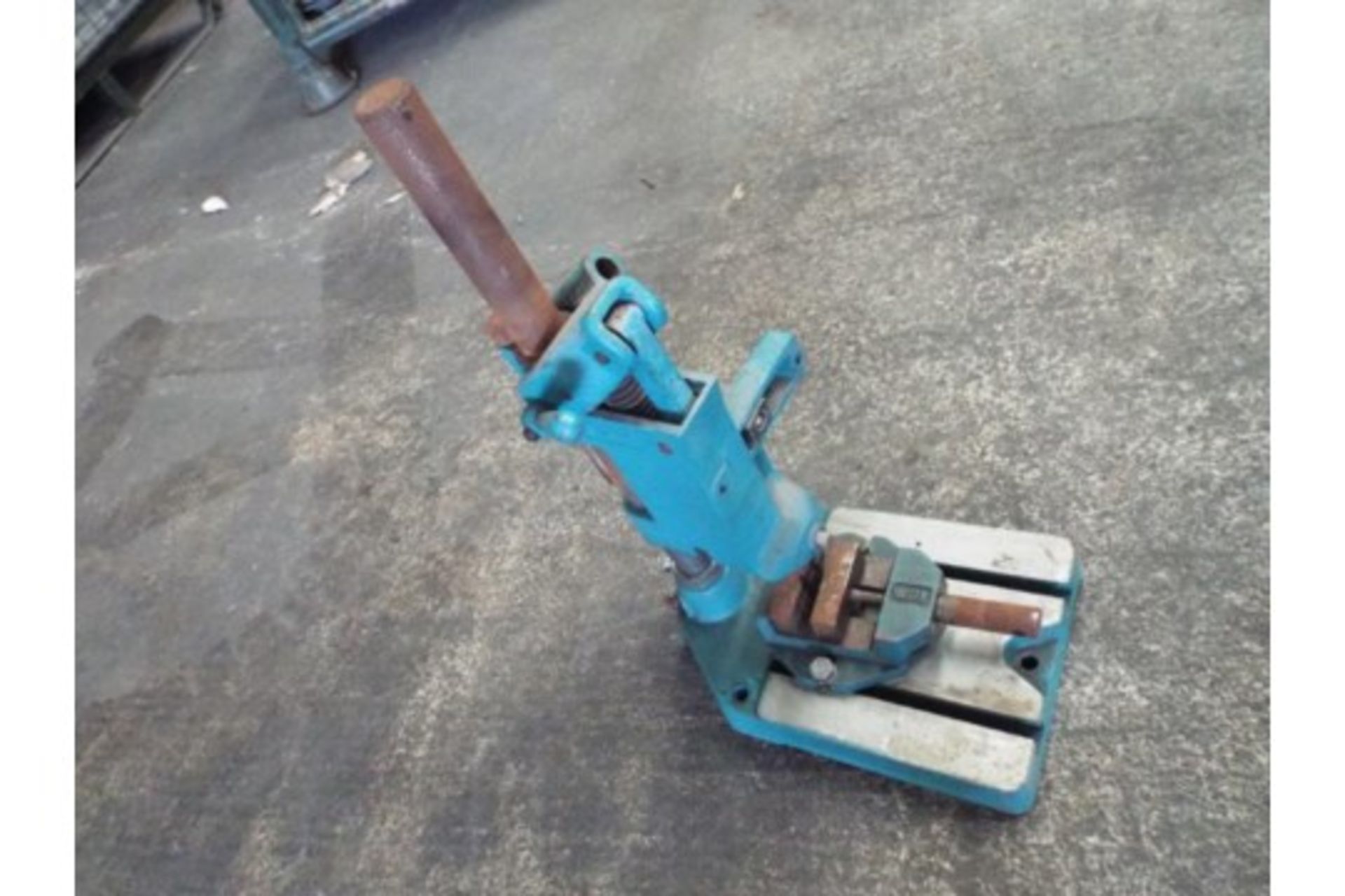 Wolf Drill Stand with Vice