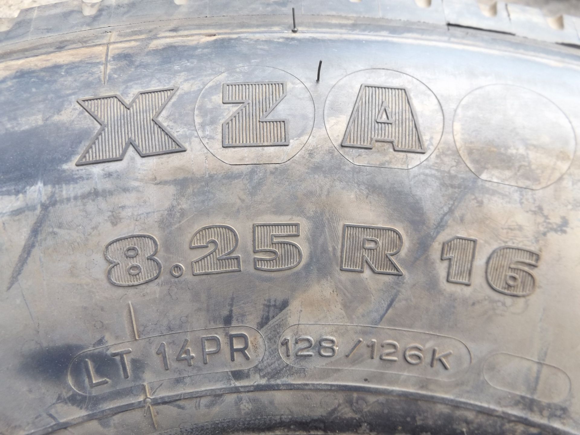 2 x Michelin XZA 8.25 R16 Tyres - Image 3 of 5